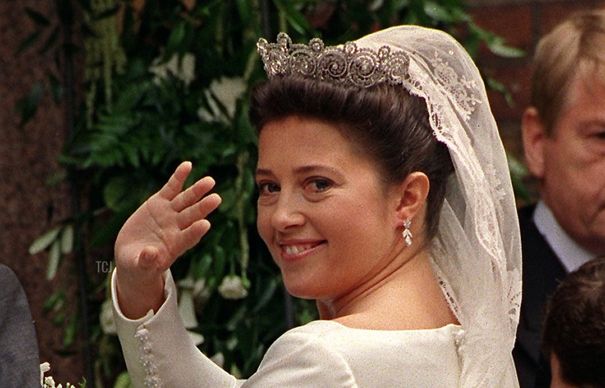 Princess Alexia, daughter of the exiled King Constantine and Queen Anne-Marie of Greece, waves on arrival to the Greek Orthodox Cathedral of St. Sophia, Central London, 9th July 1999, for her wedding to Carlos Morales Quintana of Spain