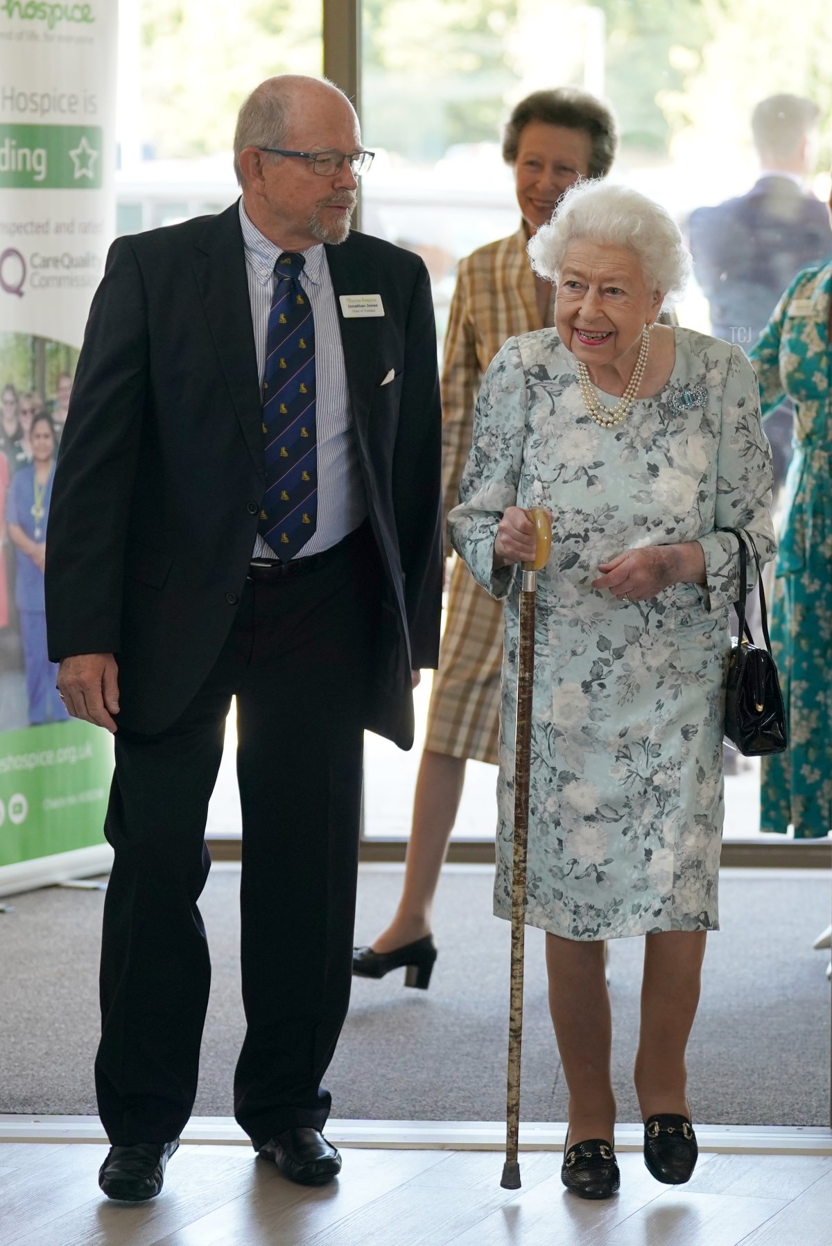 Queen Elizabeth II talks with Jonathan Jones, Chair of Trustees during a visit to officially open the new building at Thames Hospice on July 15, 2022 in Maidenhead, England