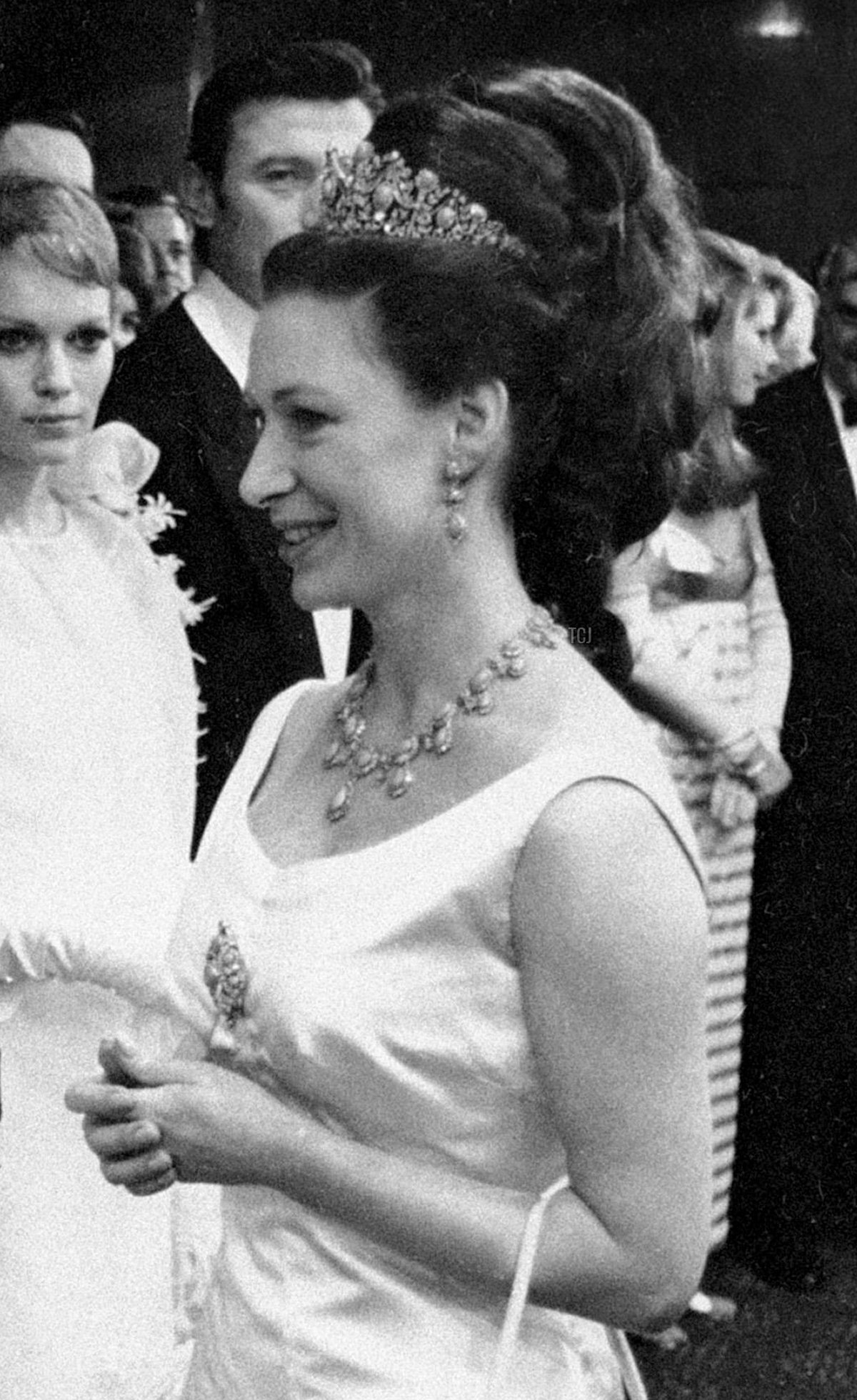 Princess Margaret, Countess of Snowdon (r) meets Italian actress Gina Lollobrigida in the foyer of the Odean Theatre, Leicester Square, London, at the royal film performance of "The Taming of the Shrew"