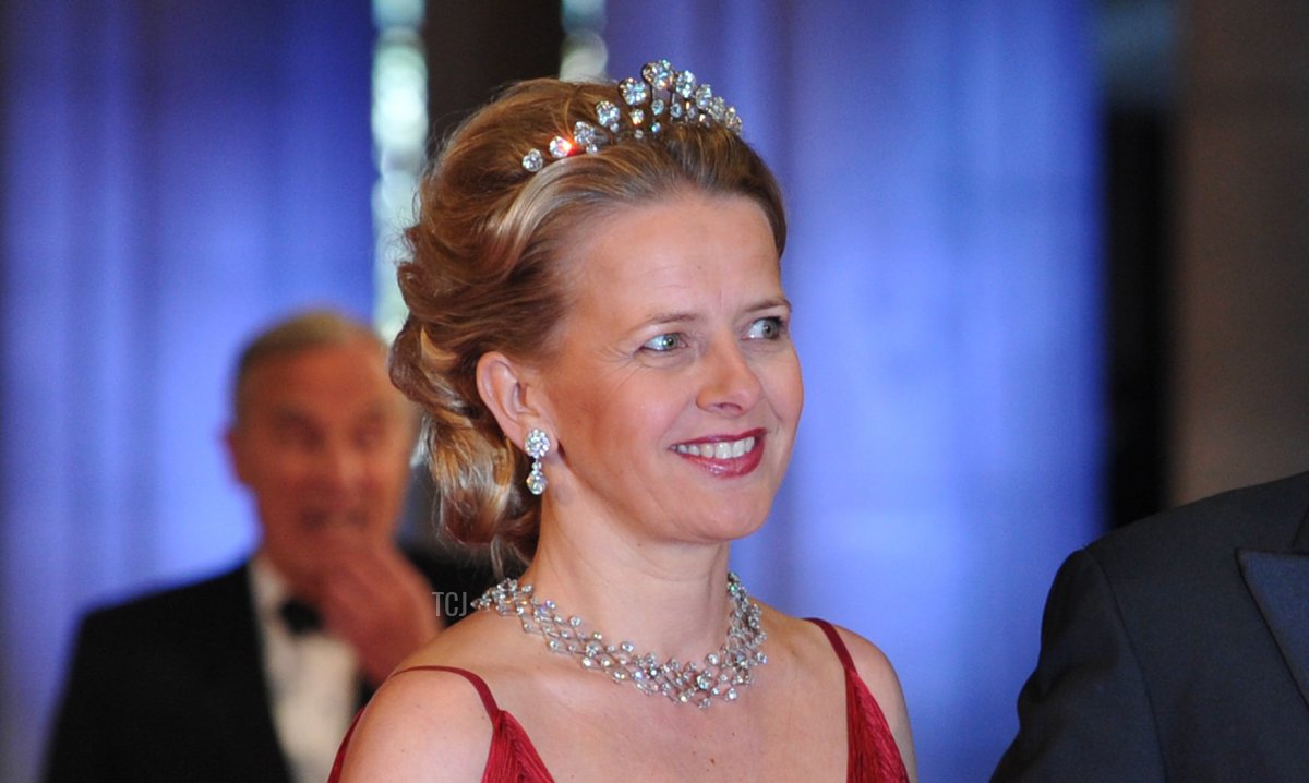 Princess Mabel of Orange-Nassau poses on April 29, 2013 as she arrives to attend a dinner at the National Museum (Rijksmuseum) in Amsterdam hosted by Queen Beatrix of the Netherlands on the eve of her abdication