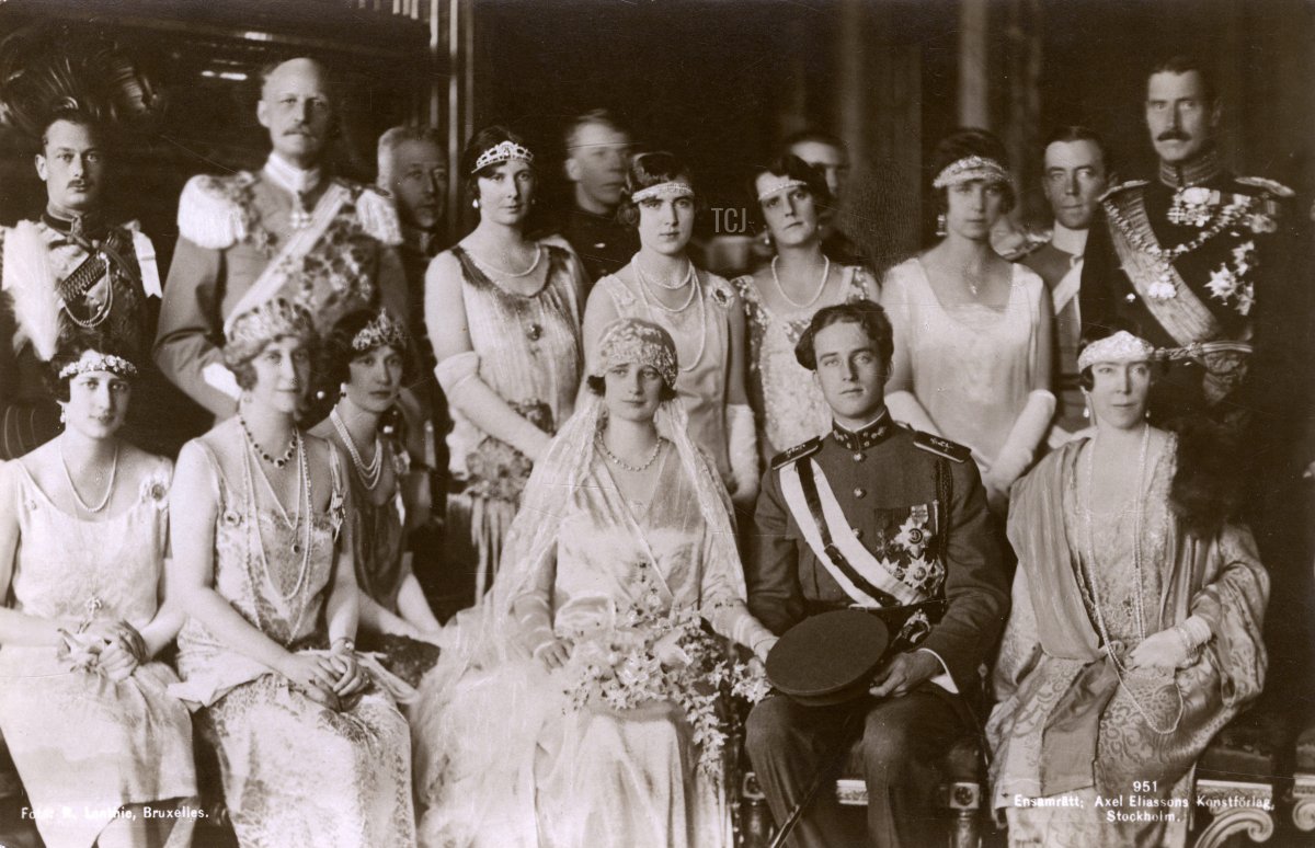 Group wedding portrait of King Leopold III and Queen Astrid of Belgium, 1926