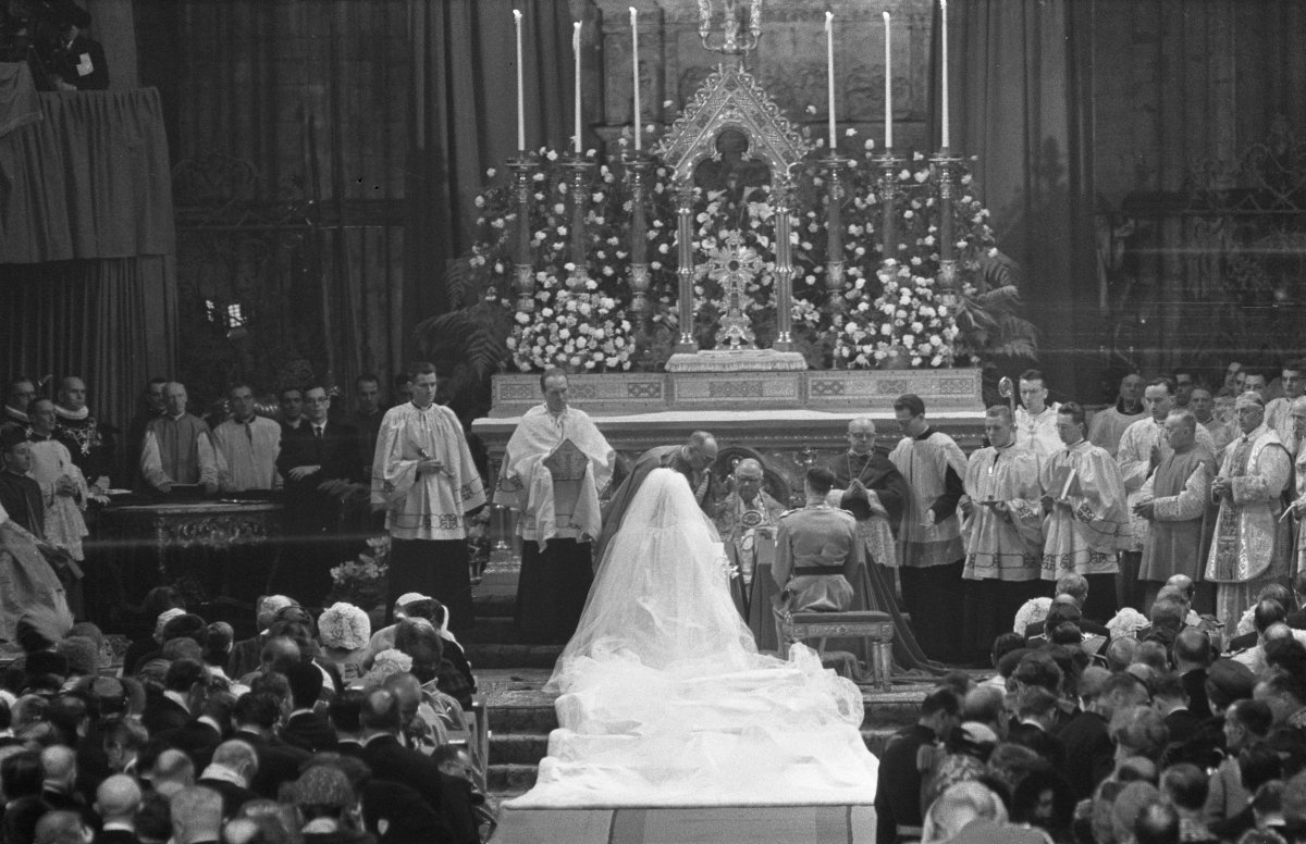 Royal wedding in Brussels, wedding ceremony by Cardinal Van Rooy