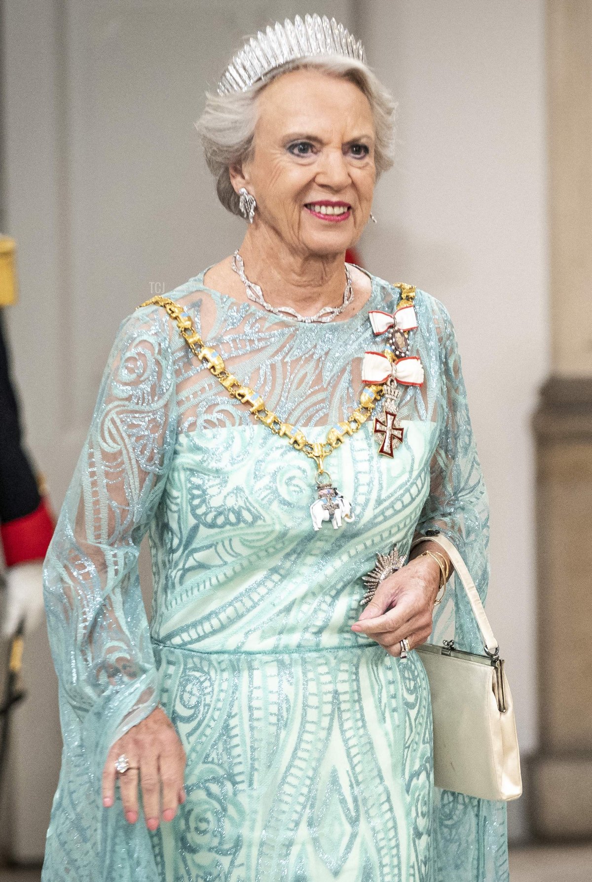 Princess Benedikte of Denmark (L) and Queen Anne-Marie of Greece arrive at the gala banquet at Christiansborg Palace Sunday September 11, 2022