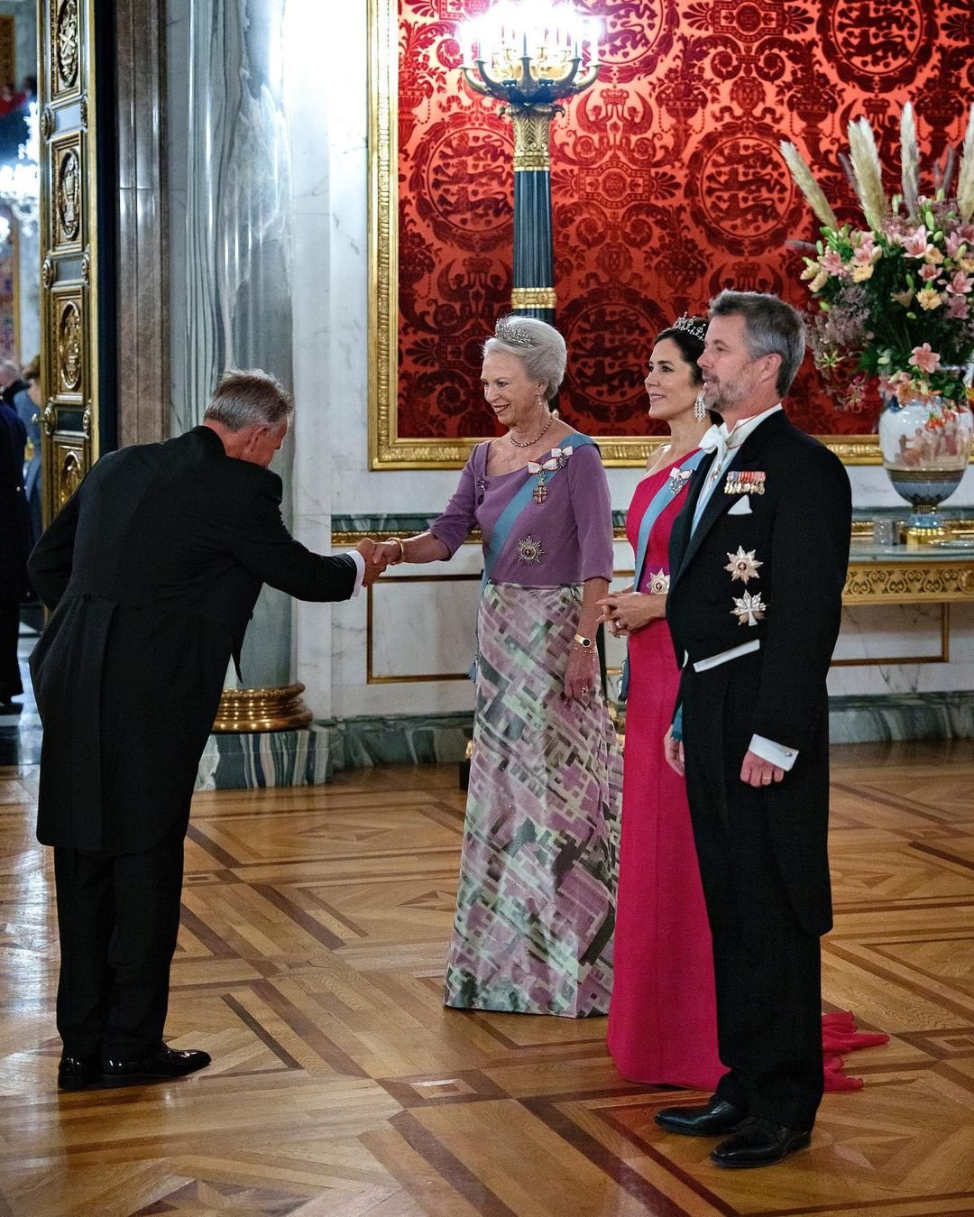 HRH the Crown Prince and Crown Princess hosted an evening party for the government, the Danish Parliament and the Danish members of the European Parliament on 23 September 2022