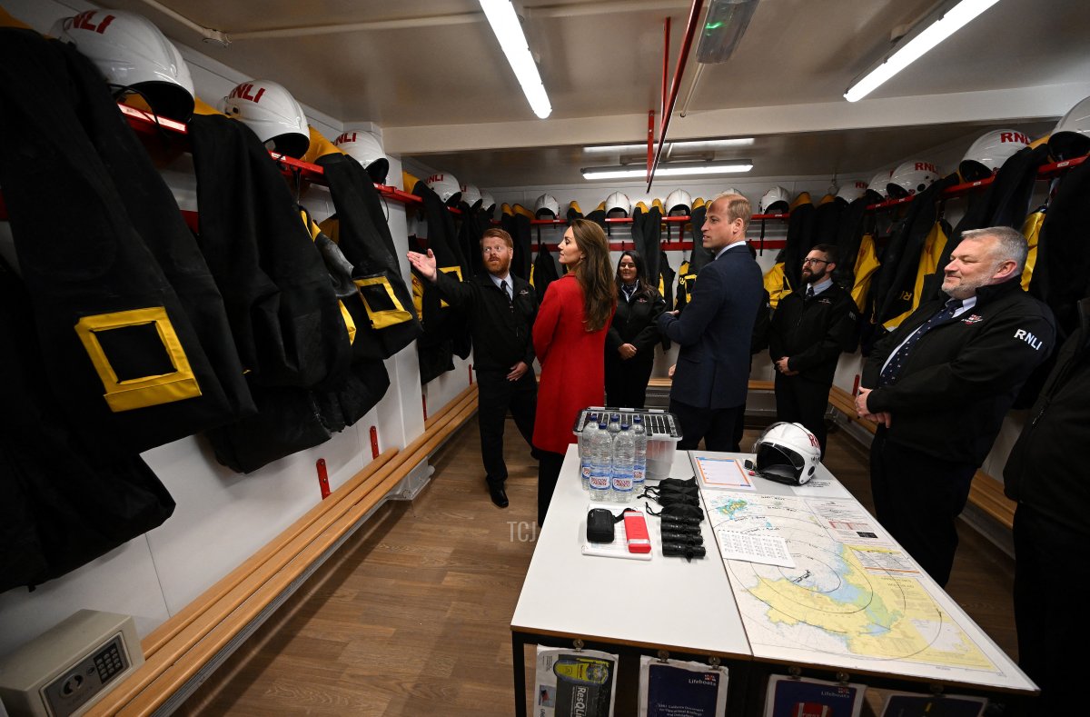 Britain's Prince William, Prince of Wales and his wife Britain's Catherine, Princess of Wales visit the RNLI (Royal National Lifeboat Institution) Holyhead Lifeboat Station in Anglesey, north west Wales on September 27, 2022