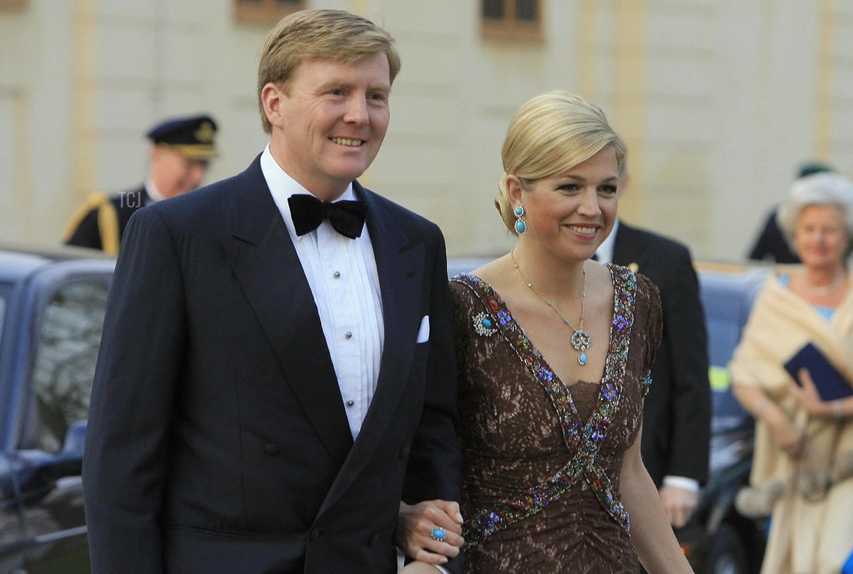 Crown Prince Willem Alexander and Crown Princess Maxima of the Netherlands arriven for Swedish King Carl XVI Gustaf's private dinner for his 60th birthday at the Drottningholm Palace outside Stockholm, 29 April 2006