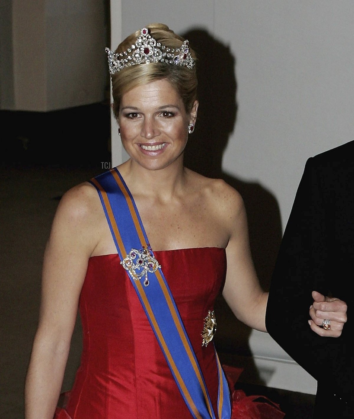 Princess Maxima of the Netherlands arrives for the Gala Dinner at Royal Palace to celebrate King Carl Gustaf XVI of Sweden's 60th Birthday on April 30, 2006 in Stockholm, Sweden