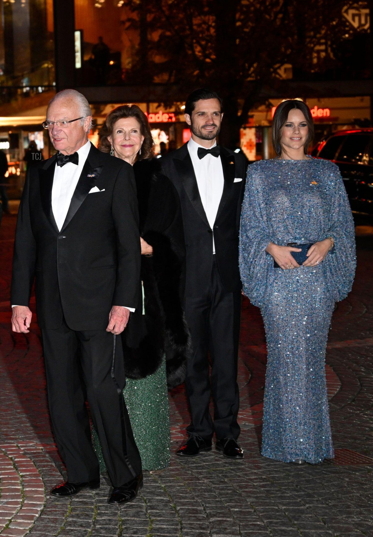 Crown Princess Victoria, Prince Daniel, Queen Máxima and King Willem-Alexander of the Netherlands, King Carl Gustaf and Queen Silvia of Sweden, prince Carl Philip and princess Sofia arrive at Stockholm's Concert Hall where the Dutch King and Queen are hosting a concert with Tim Kliphuis Ensemble for their Swedish hosts and invited guests. Stockholm, Sweden, 12 October 2022