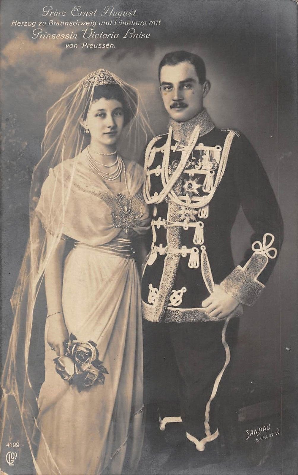 Princess Viktoria Luise and Prince Ernst August, ca. 1913