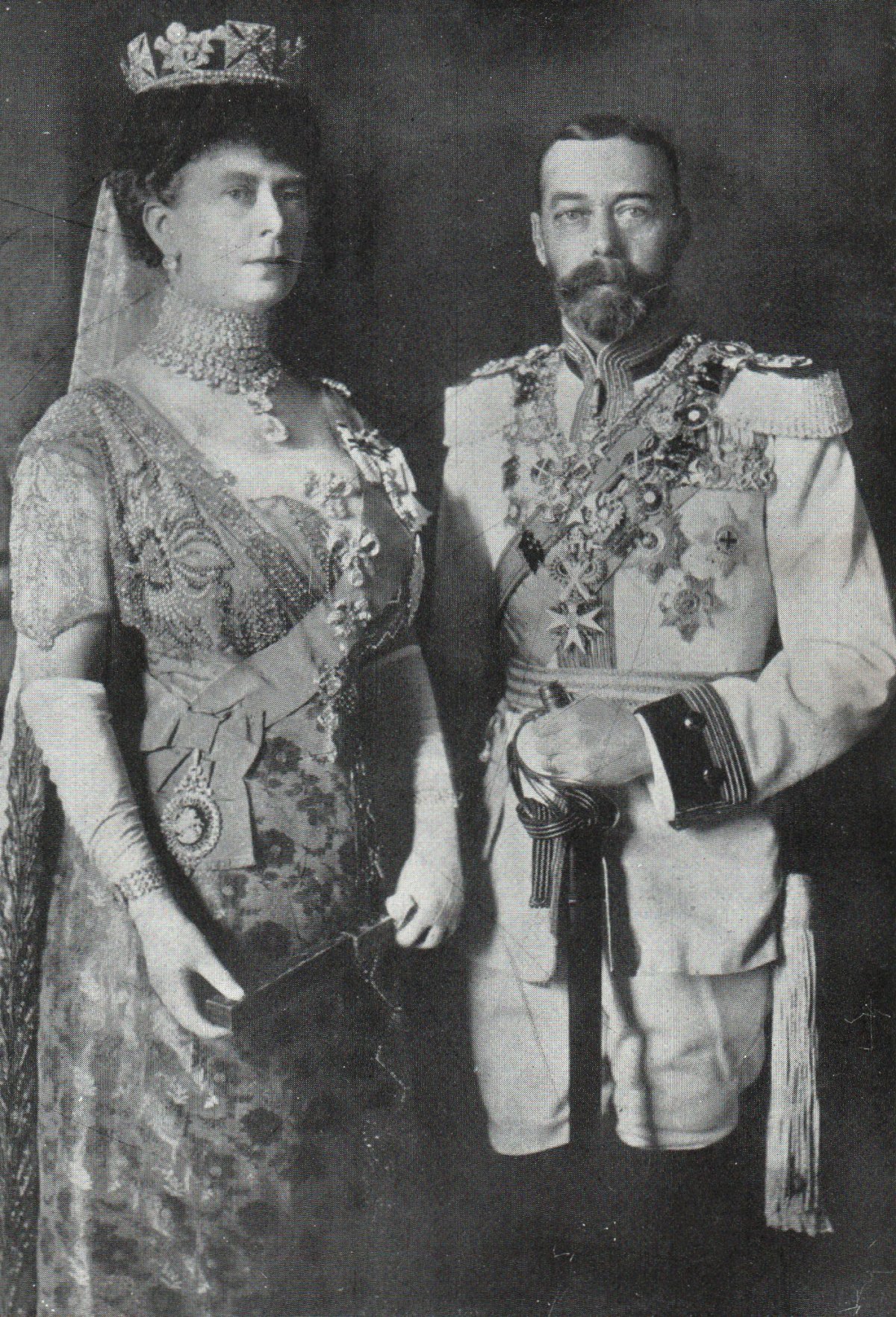 Queen Mary and King George V, 1913