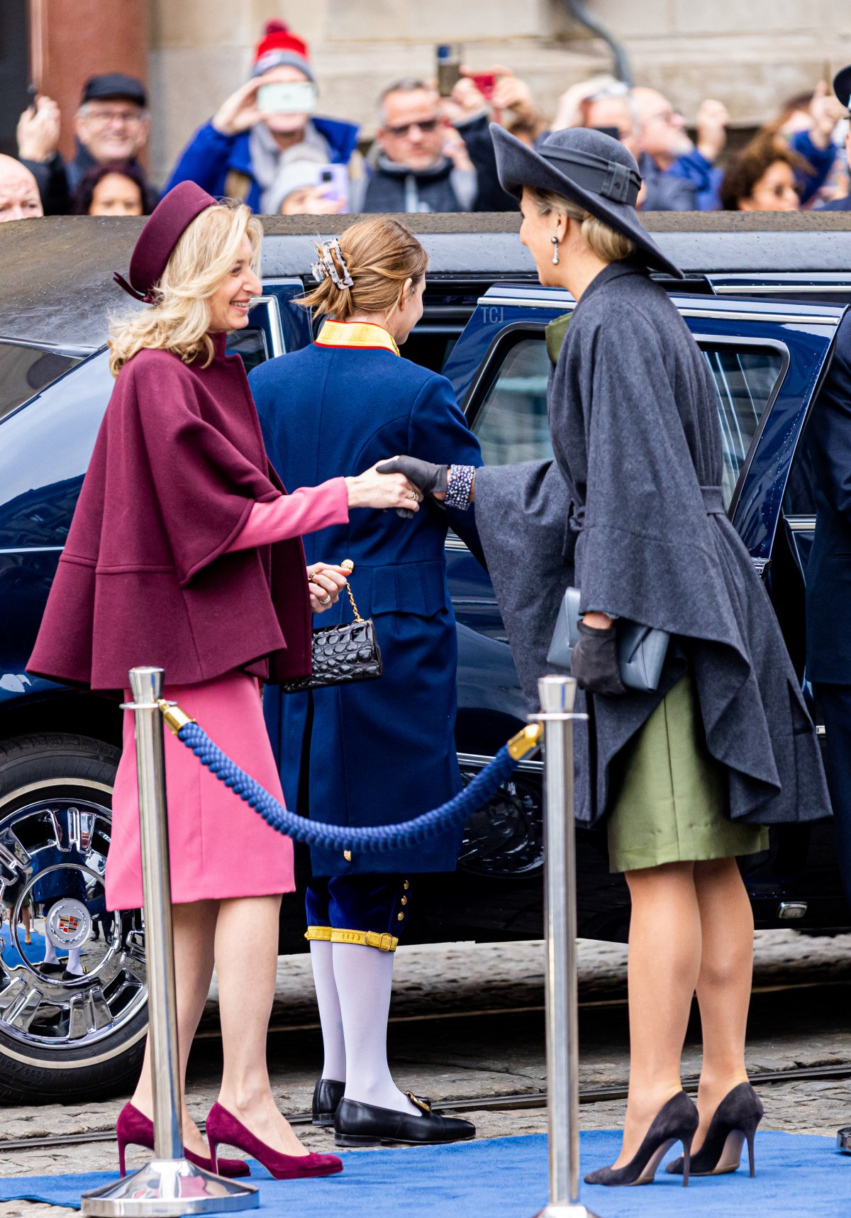 King Willem-Alexander of The Netherlands and Queen Maxima of The Netherlands welcome President Sergio Mattarella and his daughter Laura Mattarella with an official welcome ceremony at the Dam Square on November 9, 2022 in Amsterdam, Netherlands