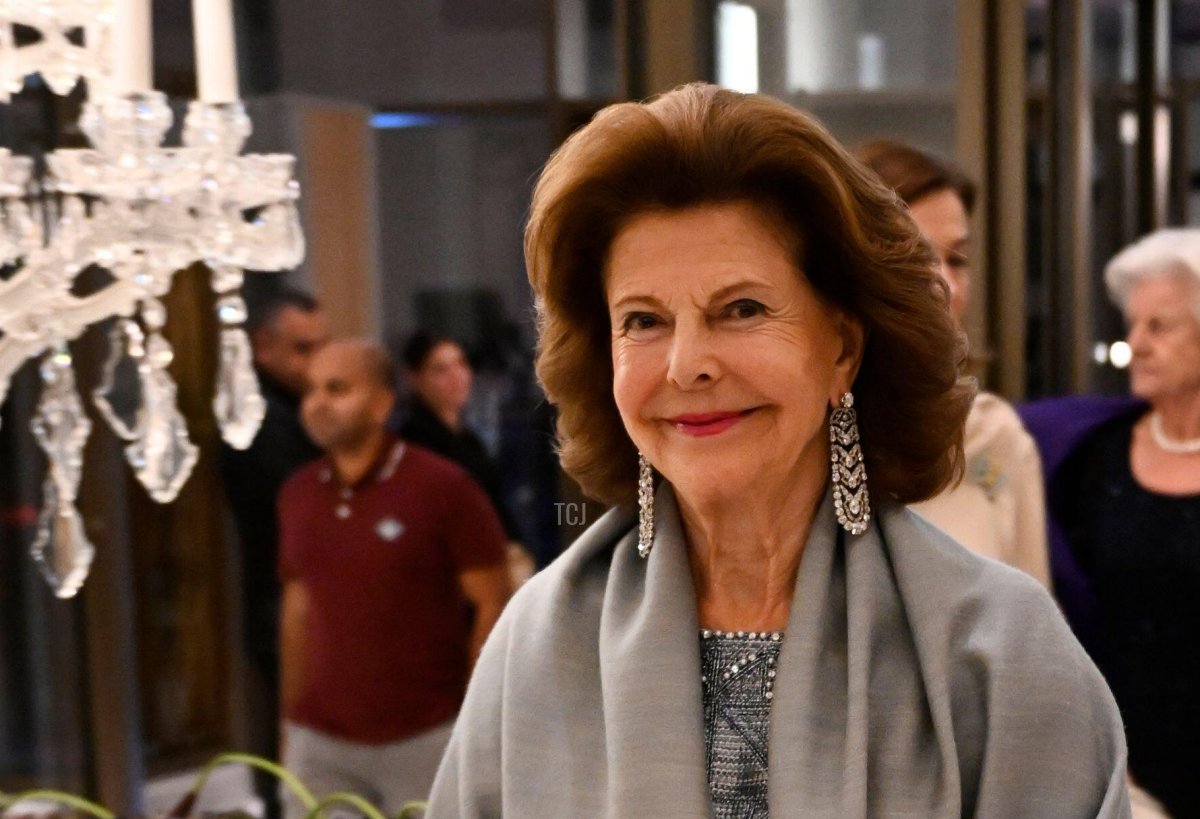 Queen Silvia of Sweden arrives at a reception hosted by the Swedish royal couple at the Seas Hotel to Ritz Carlton in Amman, Jordan, November 16, 2022
