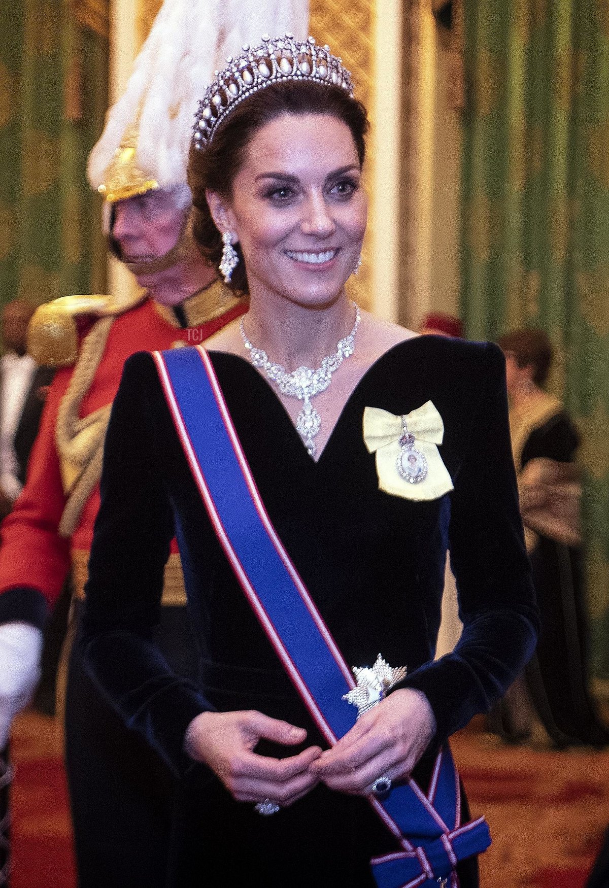 Catherine, Duchess of Cambridge talks to guests at an evening reception for members of the Diplomatic Corps at Buckingham Palace on December 11, 2019 in London, England (Victoria Jones - WPA Pool/Getty Images)