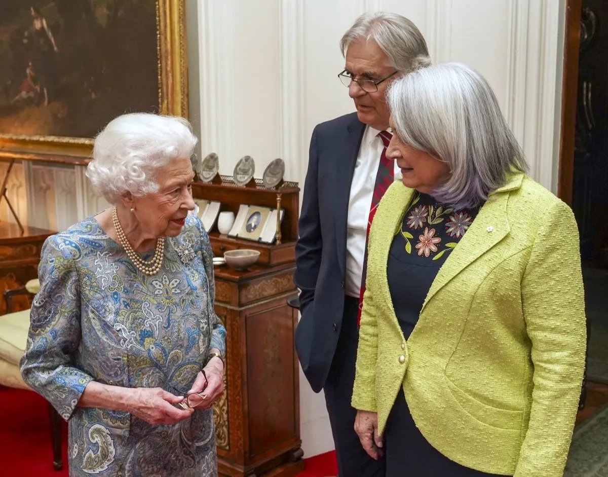 Queen Elizabeth II receives Governor General Mary Simon of Canada at Windsor Castle, 15 March 2022 (Buckingham Palace)