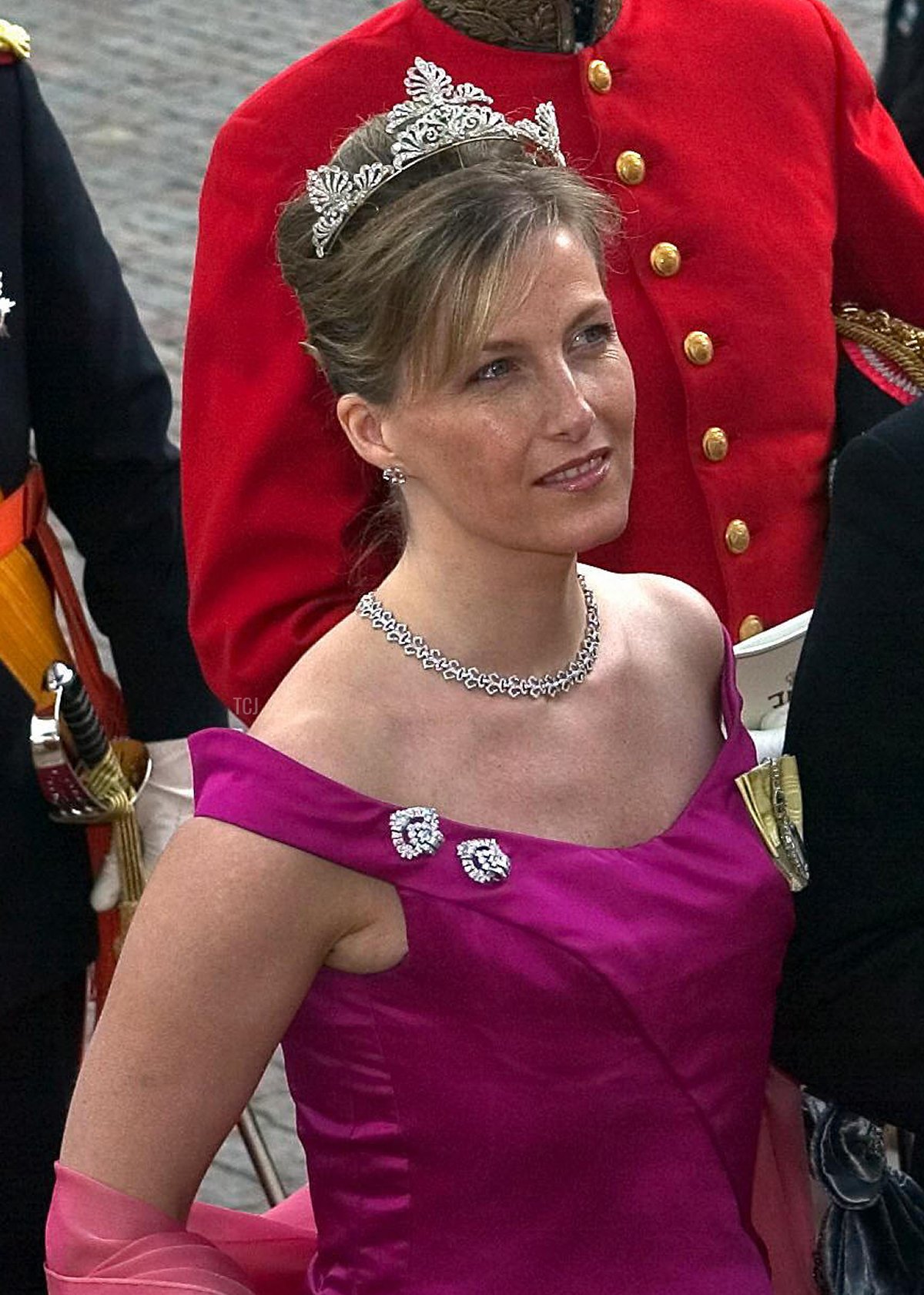The Countess of Wessex arrives at Fredensborg Palace for Crown Prince Frederik and Crown Princess Mary of Denmark's wedding banquet, 14 May 2004 (CLAUS FISKER/AFP via Getty Images)