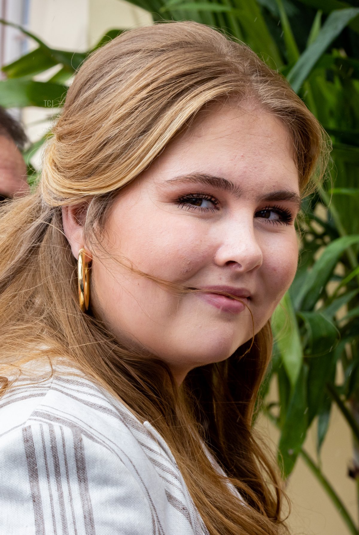 Princess Amalia of the Netherlands during the official welcome ceremony at the boulevard during the Dutch royal family's tour of the Dutch Caribbean Islands on January 30, 2023 in Aruba (Patrick van Katwijk/Getty Images)