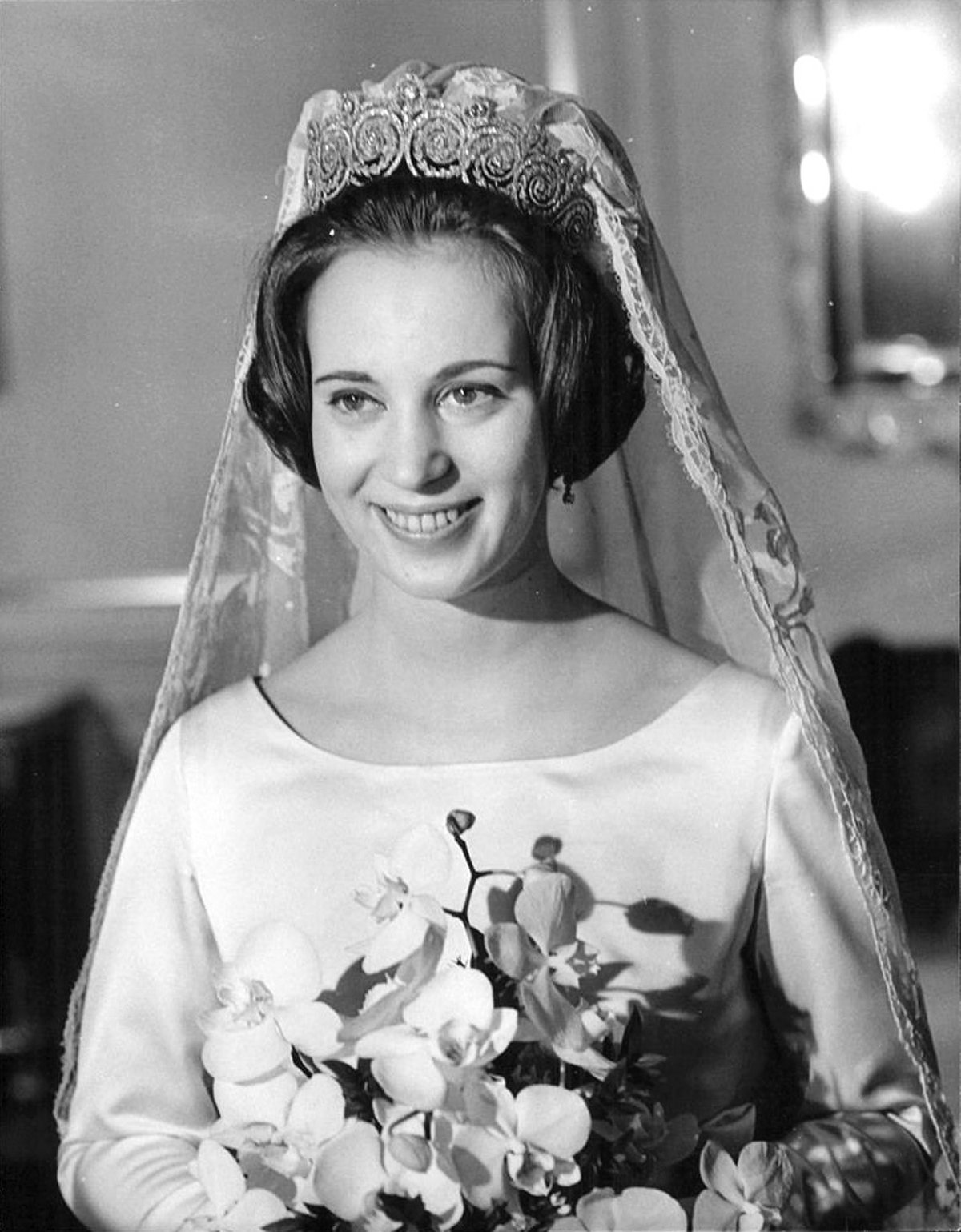 A wedding photo of Princess Benedikte of Denmark, February 1968 (Wikimedia Commons)