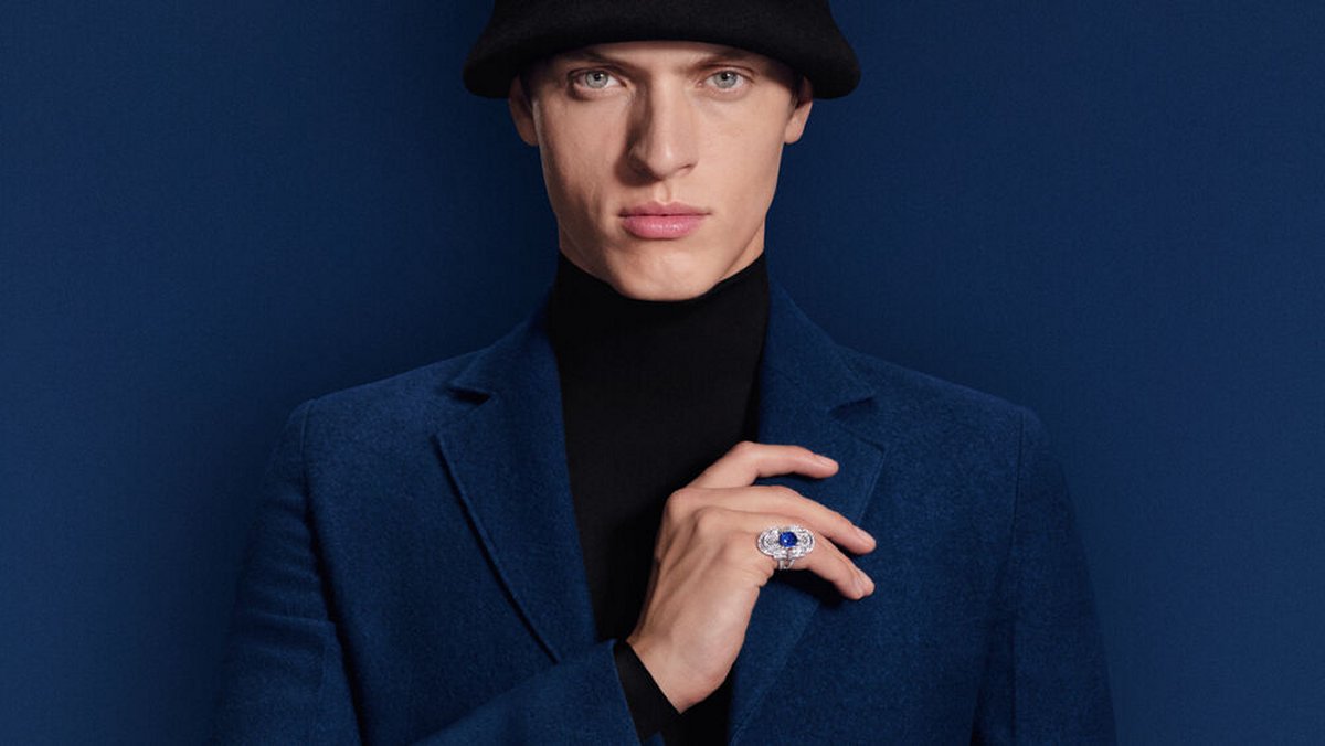 "Hypnotic Blue" from Boucheron's "Like a Queen" collection, 2023 (Boucheron)