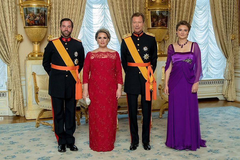 Grand Duke Henri, Grand Duchess Maria Teresa, Hereditary Grand Duke Guillaume, and Hereditary Grand Duchess Stephanie attend a gala celebrating Luxembourg's National Day on June 23, 2017 (Cour Grand-Ducale)