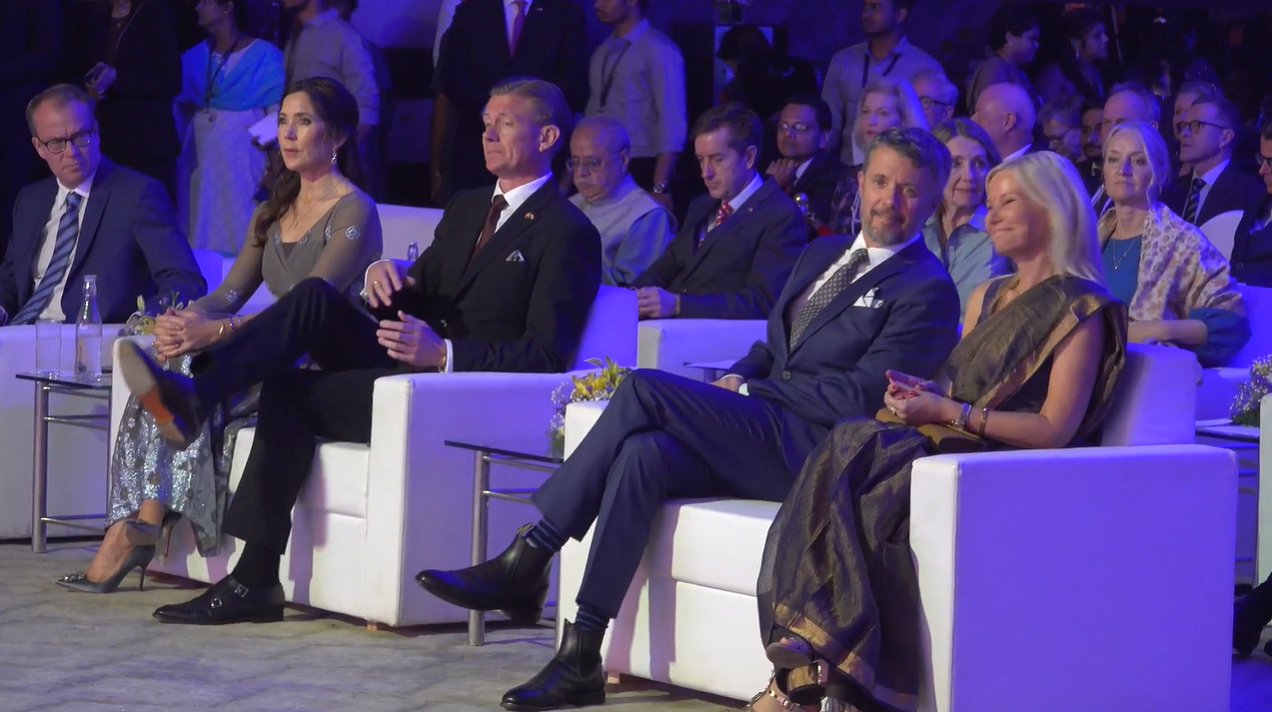 Crown Prince Frederik and Crown Princess Mary of Denmark attend a dinner in Chennai, March 1, 2023 (screencapture)