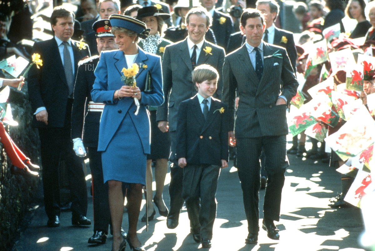 The Prince and Princess of Wales, accompanied by Prince William of Wales, greet members of the public in Cardiff on St. David's Day, March 1, 1991 (David Cooper/Alamy)