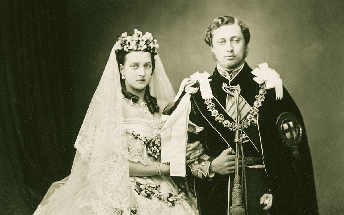 Wedding photograph of King Edward VII and Queen Alexandra, then Prince and Princess of Wales, March 1863 (John Jabez Edwin Mayall/Royal Collection)
