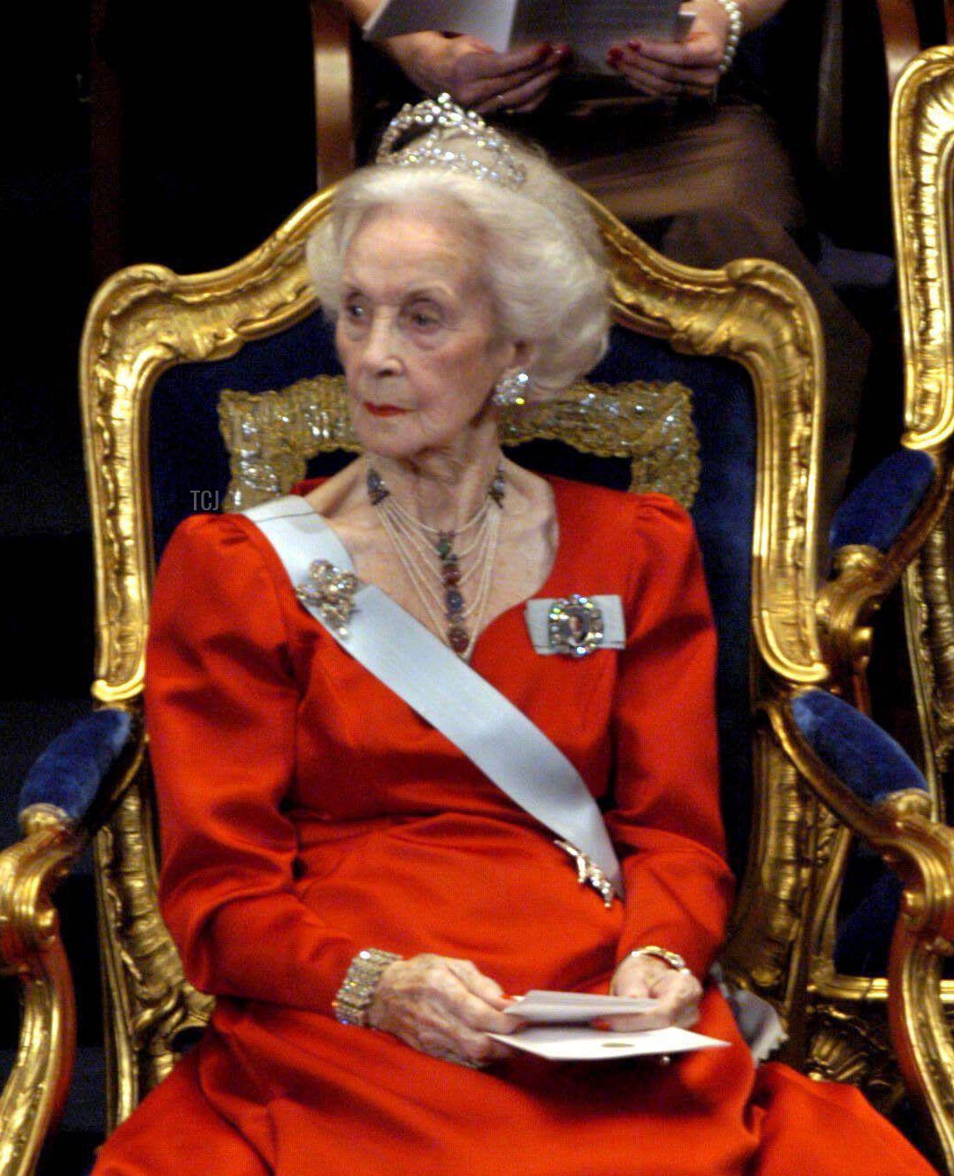 Princess Lilian of Sweden is pictured during the Nobel Prize ceremony in Stockholm, 10 December 2002 (Stefan Lindblom/Corbis Sygma/SCANPIX/TT News Agency/Alamy)