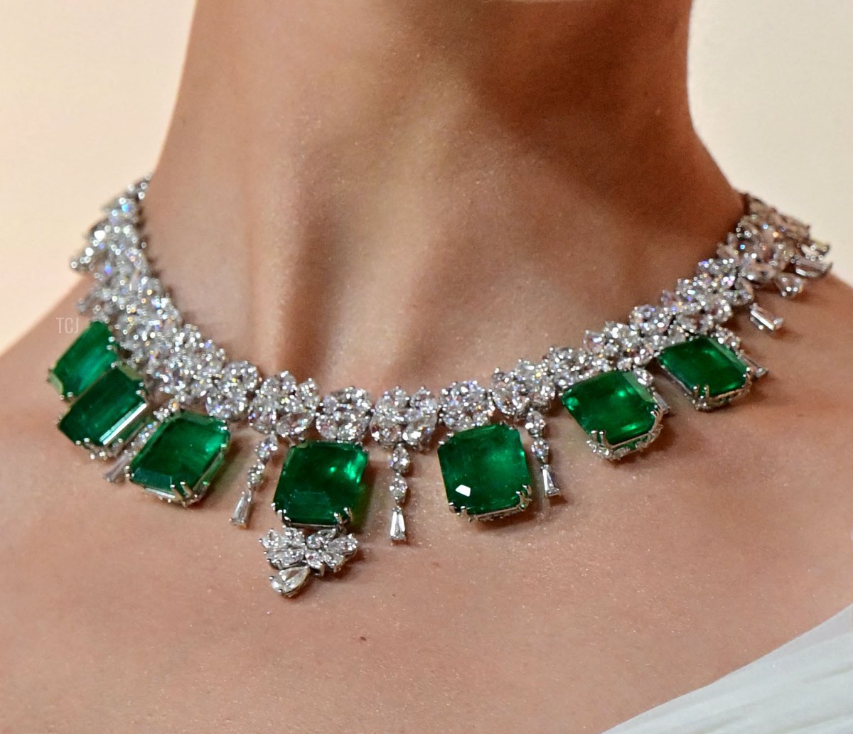 American actress and singer Sofia Carson attends the 95th Annual Academy Awards at the Dolby Theatre in Hollywood, California on March 12, 2023 (FREDERIC J. BROWN/AFP via Getty Images)