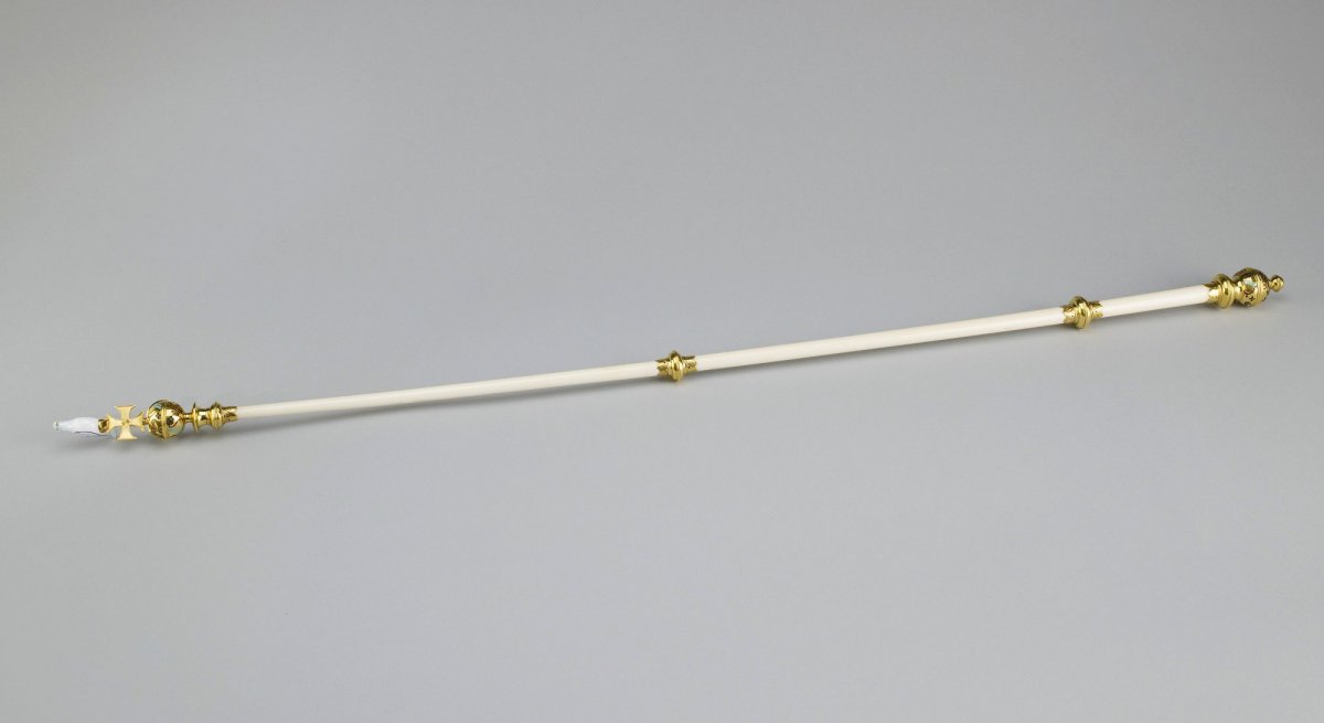 The Queen Consort's Rod with Dove (Royal Collection Trust)