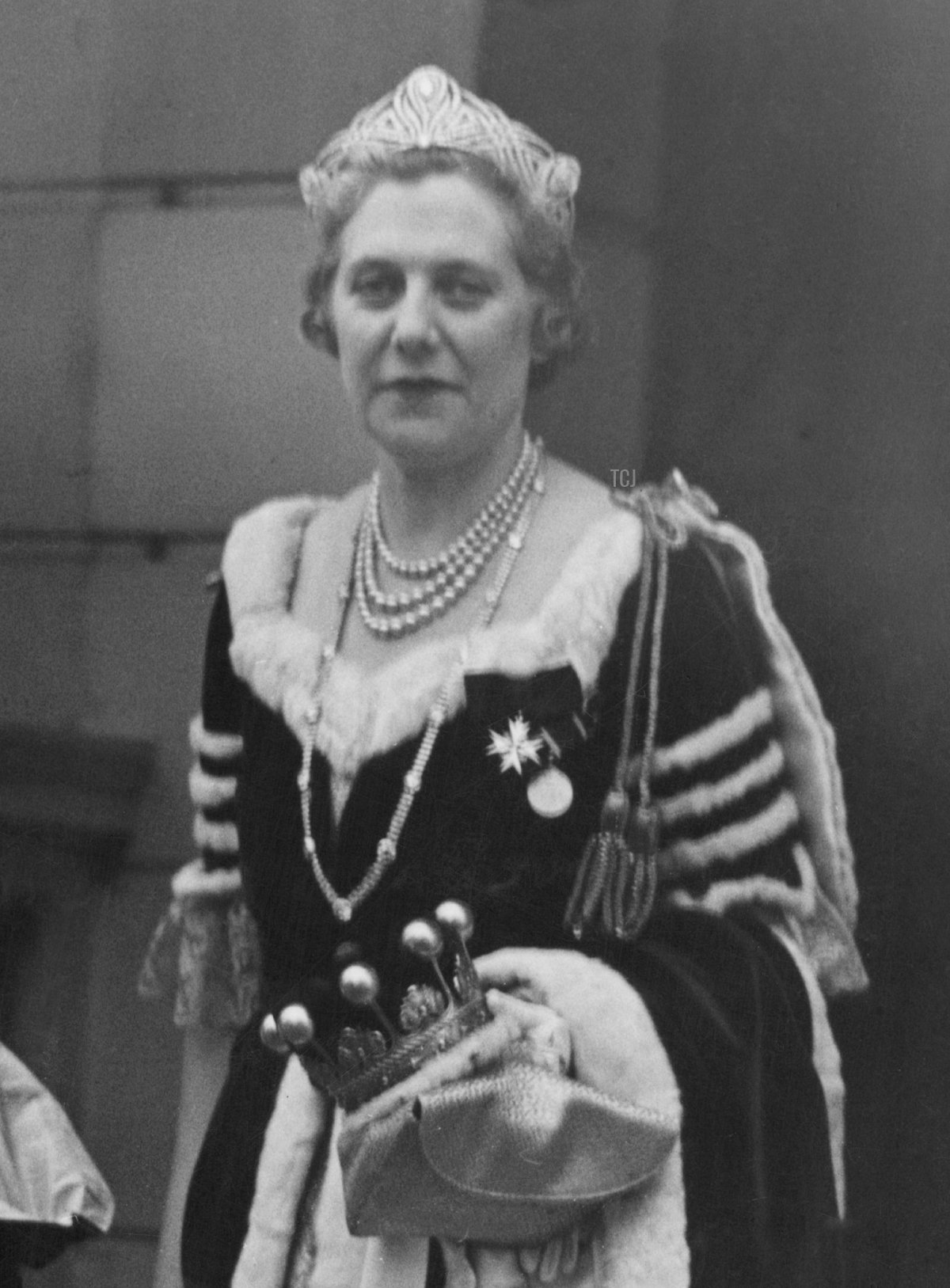 Roberte Ponsonby, Countess of Bessborough poses in her tiara, jewels, and robes on Coronation Day in May 1937 (General Photographic Agency/Keystone/Hulton Archive/Getty Images)