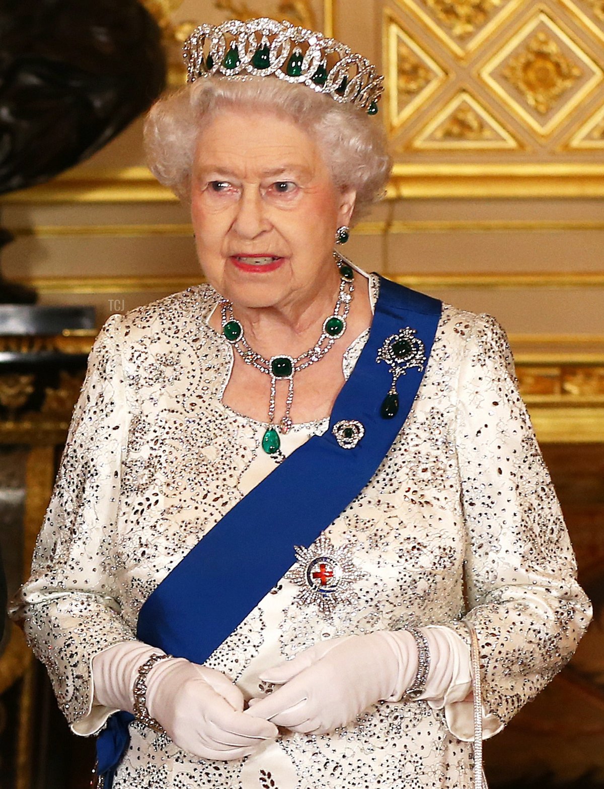 Queen Elizabeth II of the United Kingdom attends a state banquet at Windsor Castle during a visit from President Higgins of Ireland, April 8, 2014 (Dan Kitwood/AFP via Getty Images)