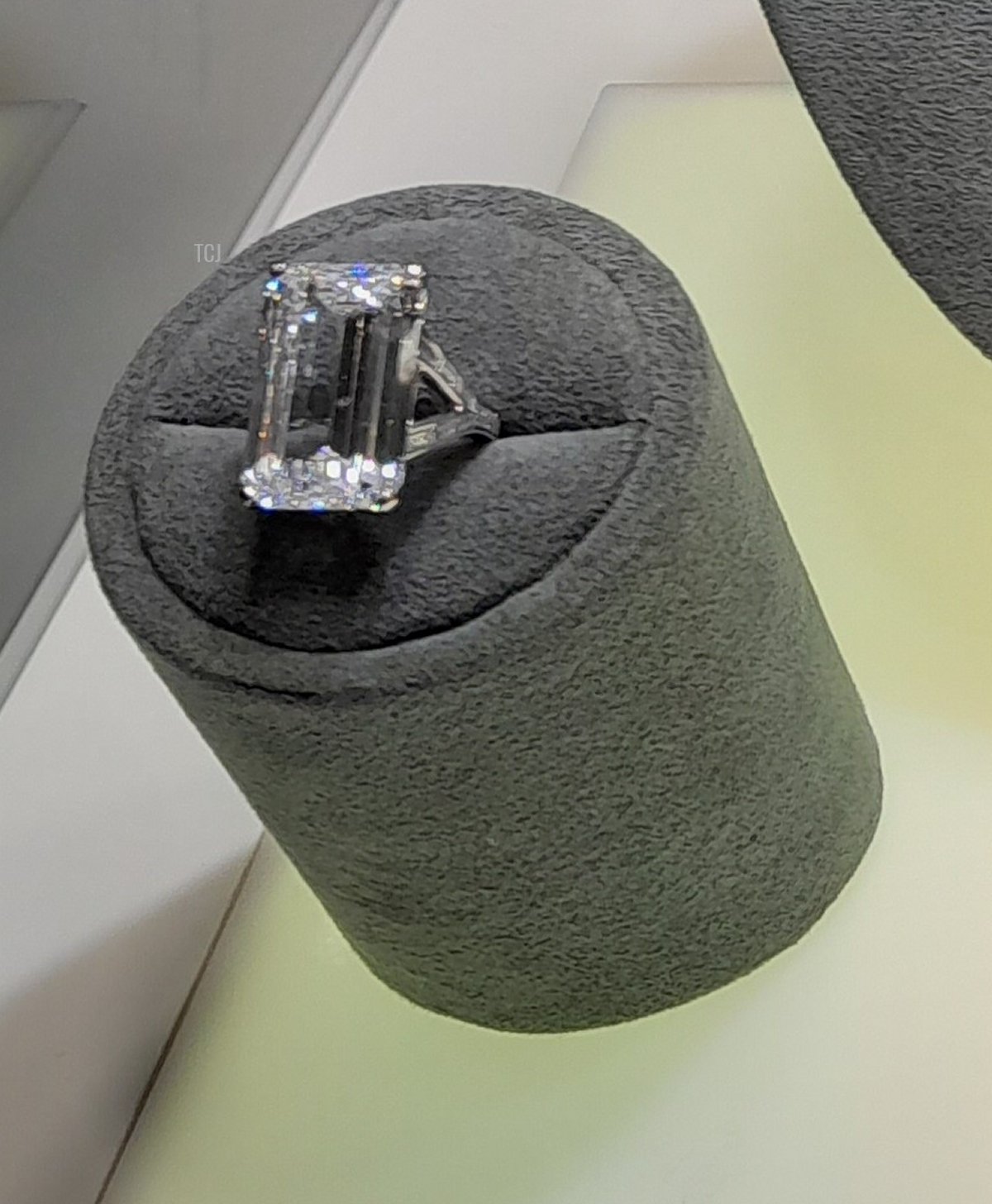 A diamond ring with a 30.52-carat center stone, from the Heidi Horten collection sold at Christie's (Photo © Thomas. Do not reproduce.)