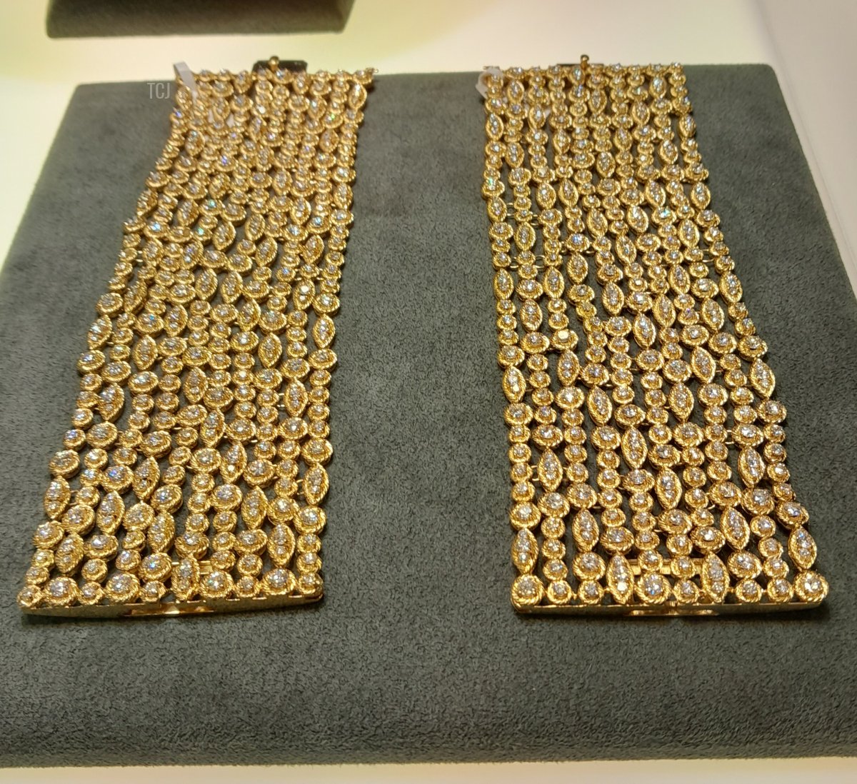 Van Cleef & Arpels bracelets of yellow gold and diamonds, from the collection of Heidi Horten, recently sold by Christie's in Geneva (Photo © Thomas. Do not reproduce.)