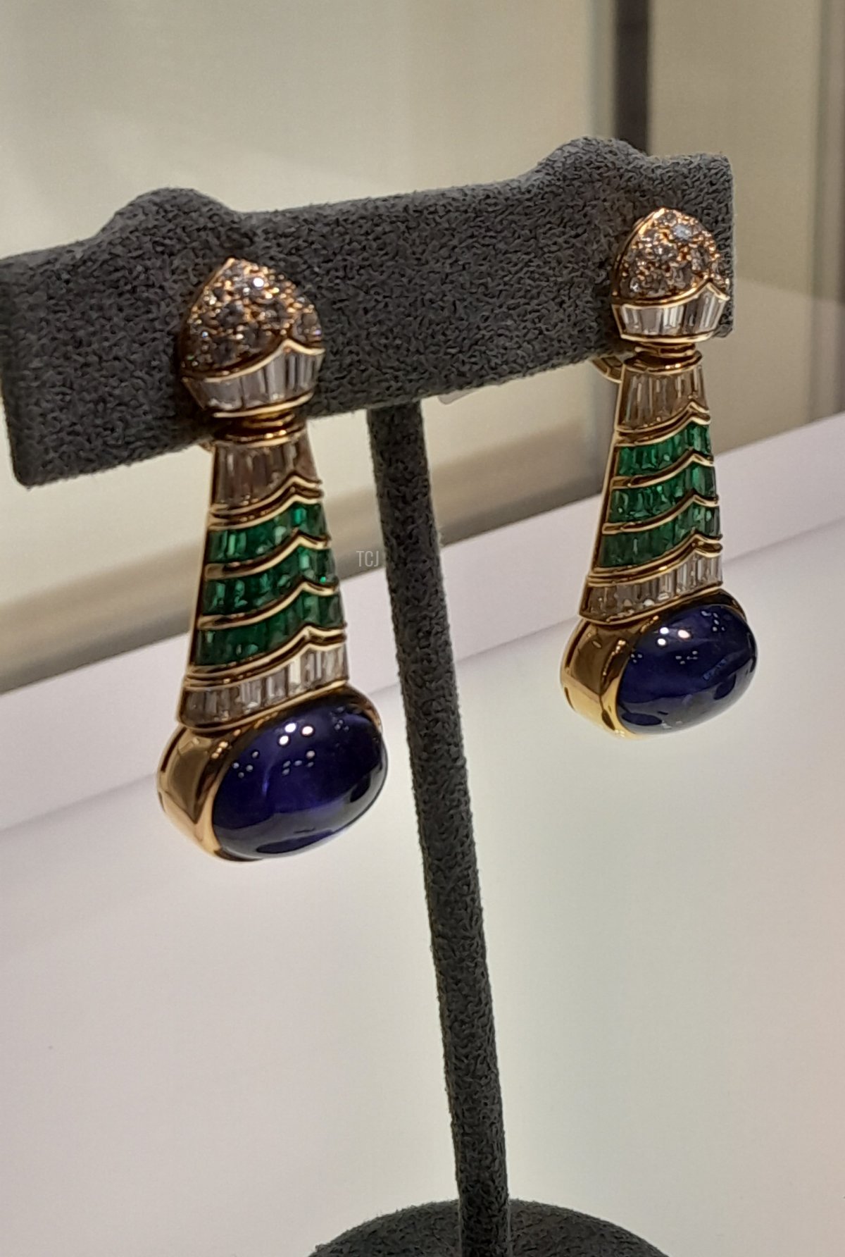 Bulgari sapphire, diamond, and emerald earrings, from the collection of Heidi Horten, recently sold by Christie's in Geneva (Photo © Thomas. Do not reproduce.)