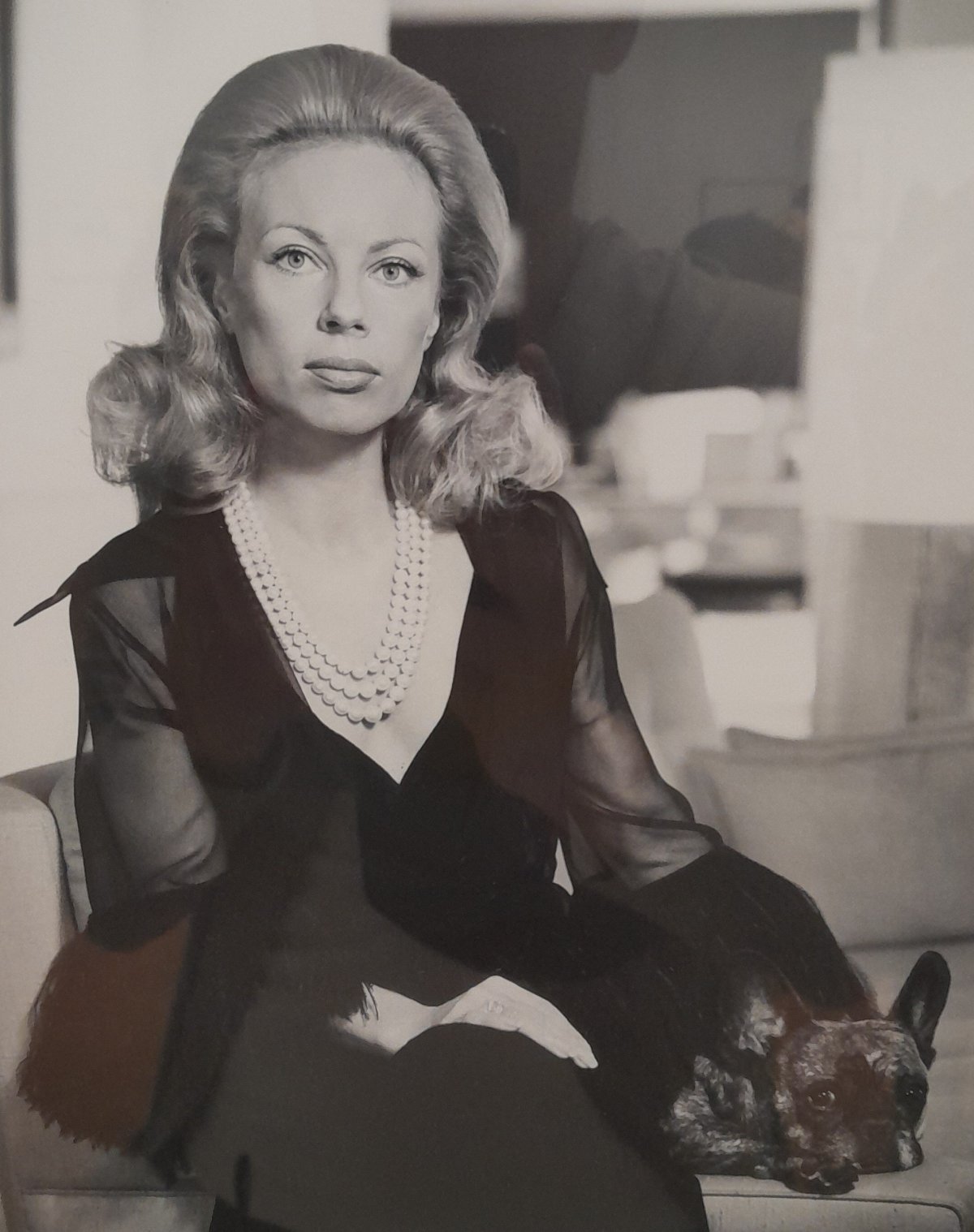 Photograph of Heidi Horten displayed by Christie's in Vienna, 2023 (Photo © Thomas. Do not reproduce.)