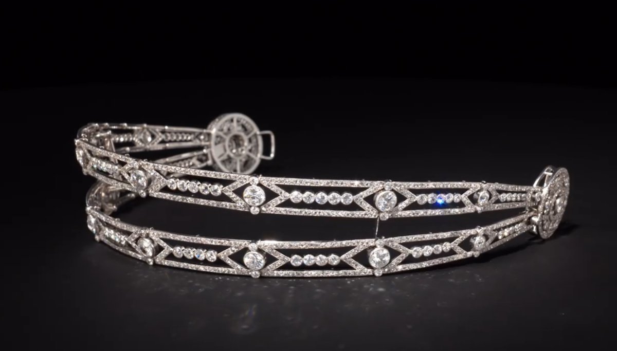 An early 20th century diamond bandeau from Boucheron (Christie's)