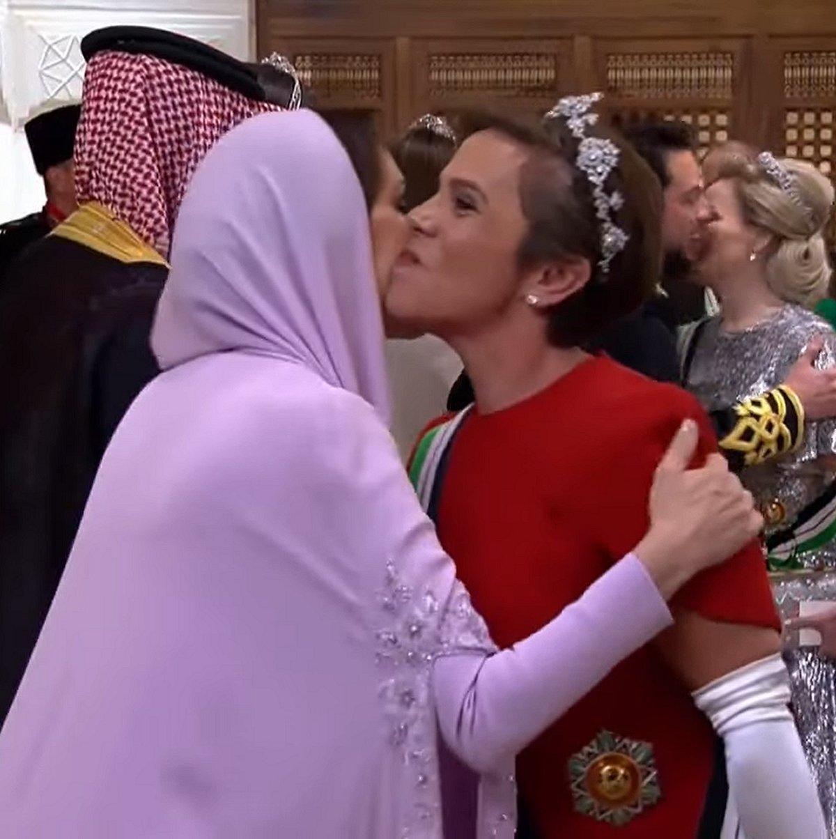 Princess Zein bint Hussein attends a banquet celebrating the wedding of Crown Prince Hussein and Princess Rajwa in Amman, June 1, 2023 (Screencapture/Roya News English)