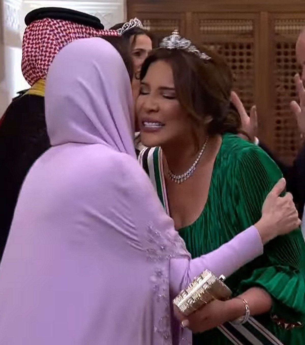 Princess Zeina attends a banquet celebrating the wedding of Crown Prince Hussein and Princess Rajwa in Amman, June 1, 2023 (Screencapture/Roya News English)