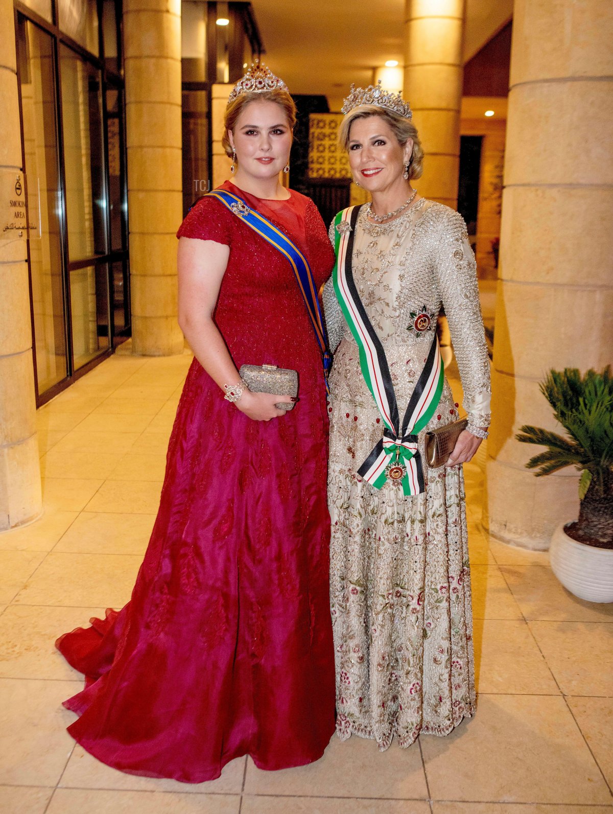The Princess of Orange and the Queen of the Netherlands leave their hotel for to the banquet celebrating the wedding of Crown Prince Hussein and Princess Rajwa of Jordan in Amman, June 2, 2023 (Albert Nieboer/DPA Picture Alliance/Alamy)