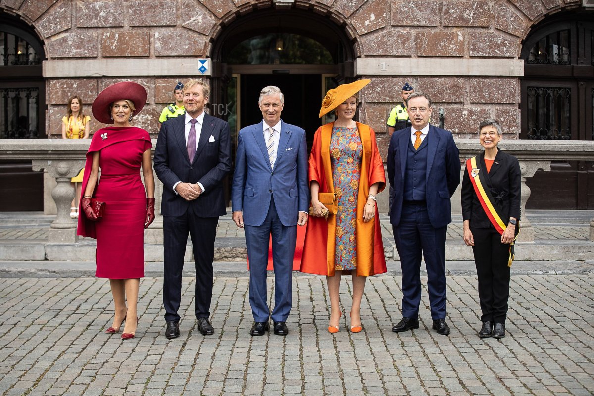 The King and Queen of the Netherlands and the King and Queen of the Belgians, with Mayor Bart De Wever and Provincial Governor Cathy Berx, are pictured during a visit to Antwerp City Hall on the third and final day of the official state visit of the Dutch royal couple to Belgium, June 22, 2023 (JAMES ARTHUR GEKIERE/Belga/AFP via Getty Images)