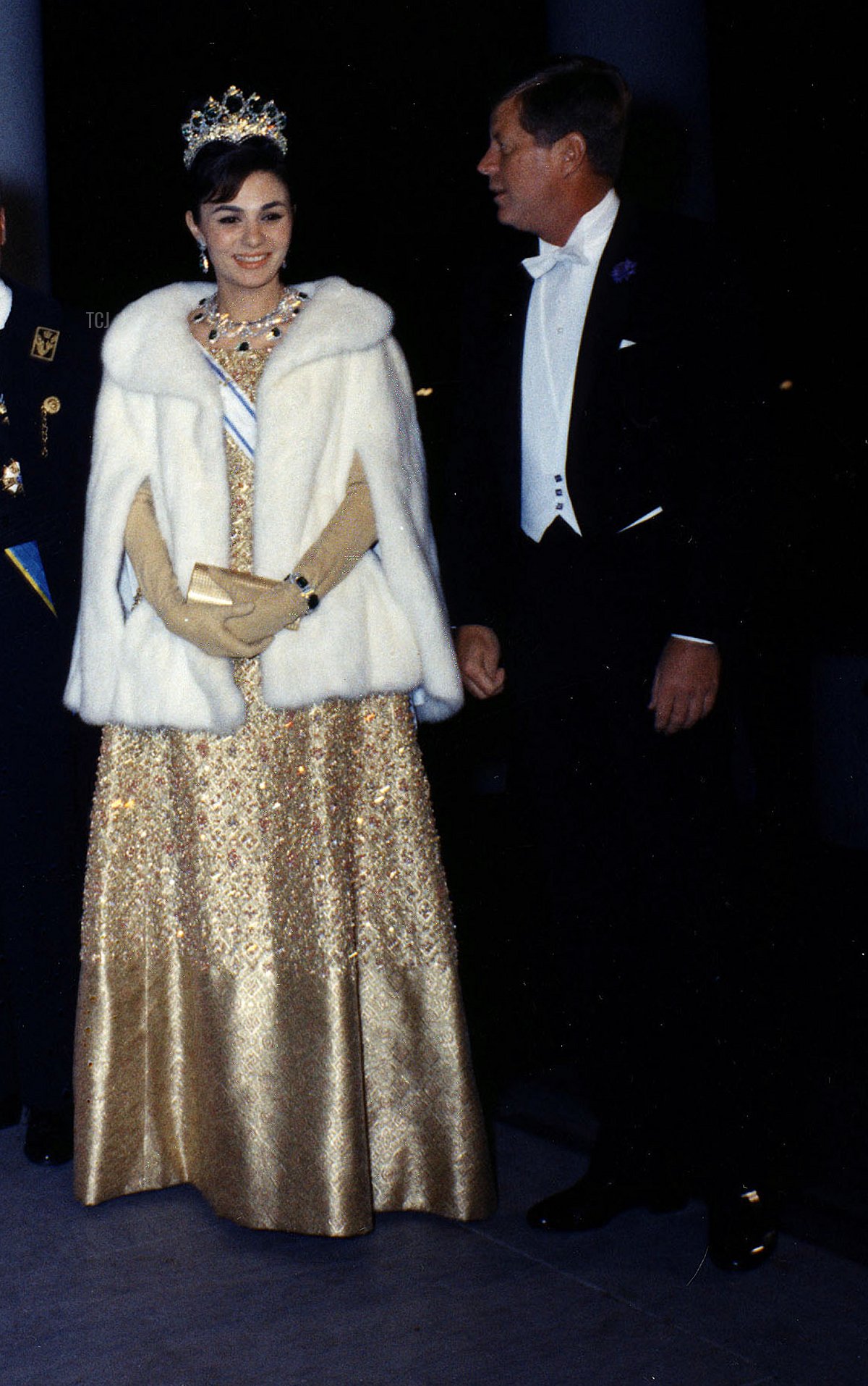 President John F. Kennedy and First Lady Jacqueline Kennedy host the Shah and Shahbanu of Iran for a state dinner at the White House in Washington, D.C., on April 11, 1962 (Kennedy Library Archives/Newsmakers via Getty Images)
