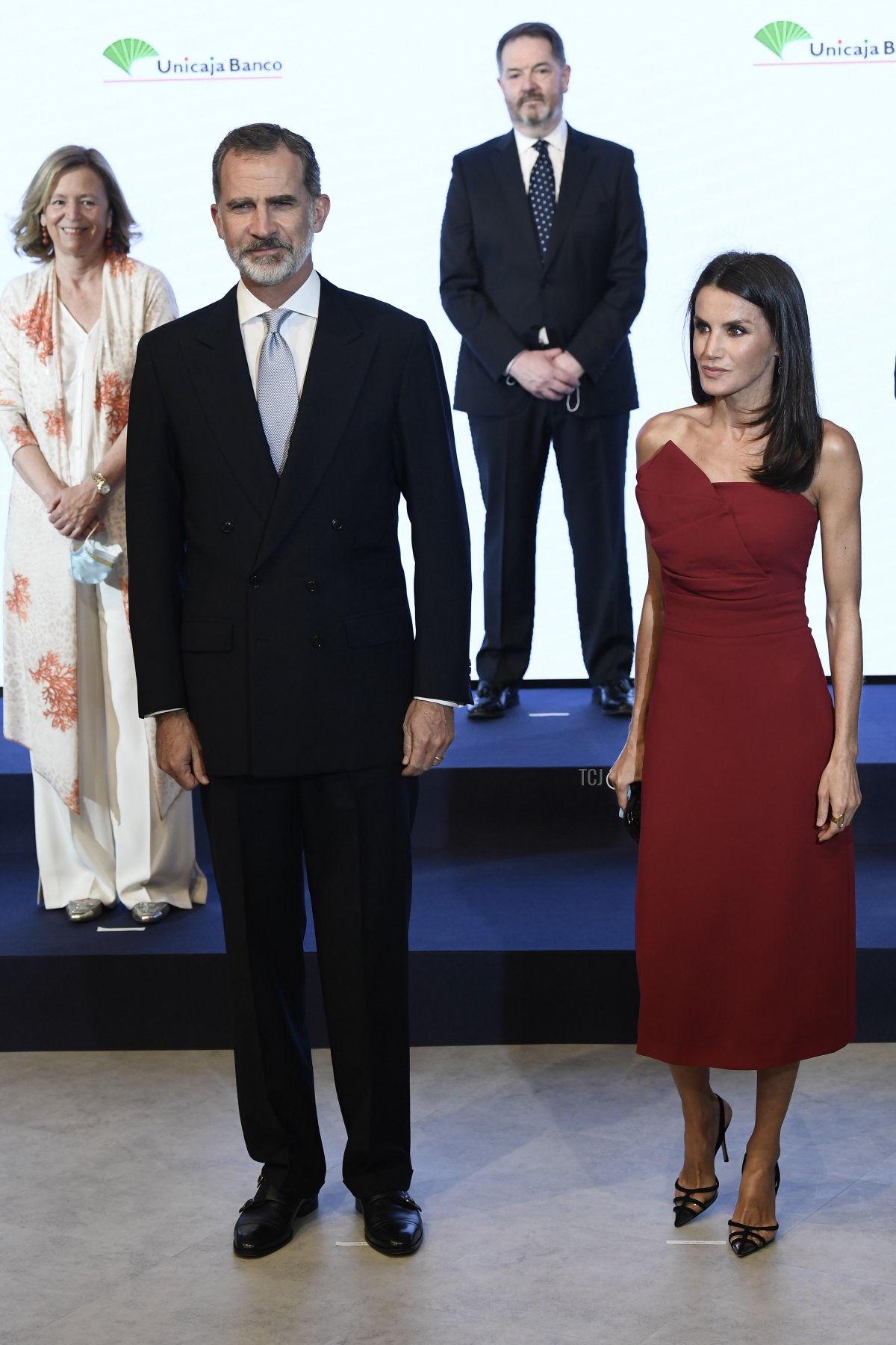 King Felipe of Spain and Queen Letizia of Spain attend a dinner in honour of 'Mariano de Cavia', 'Mingote' and 'Luca de Tena' Awards celebrating its 100 edition at ABC on July 13, 2020 in Madrid, Spain (Carlos Alvarez/Getty Images)