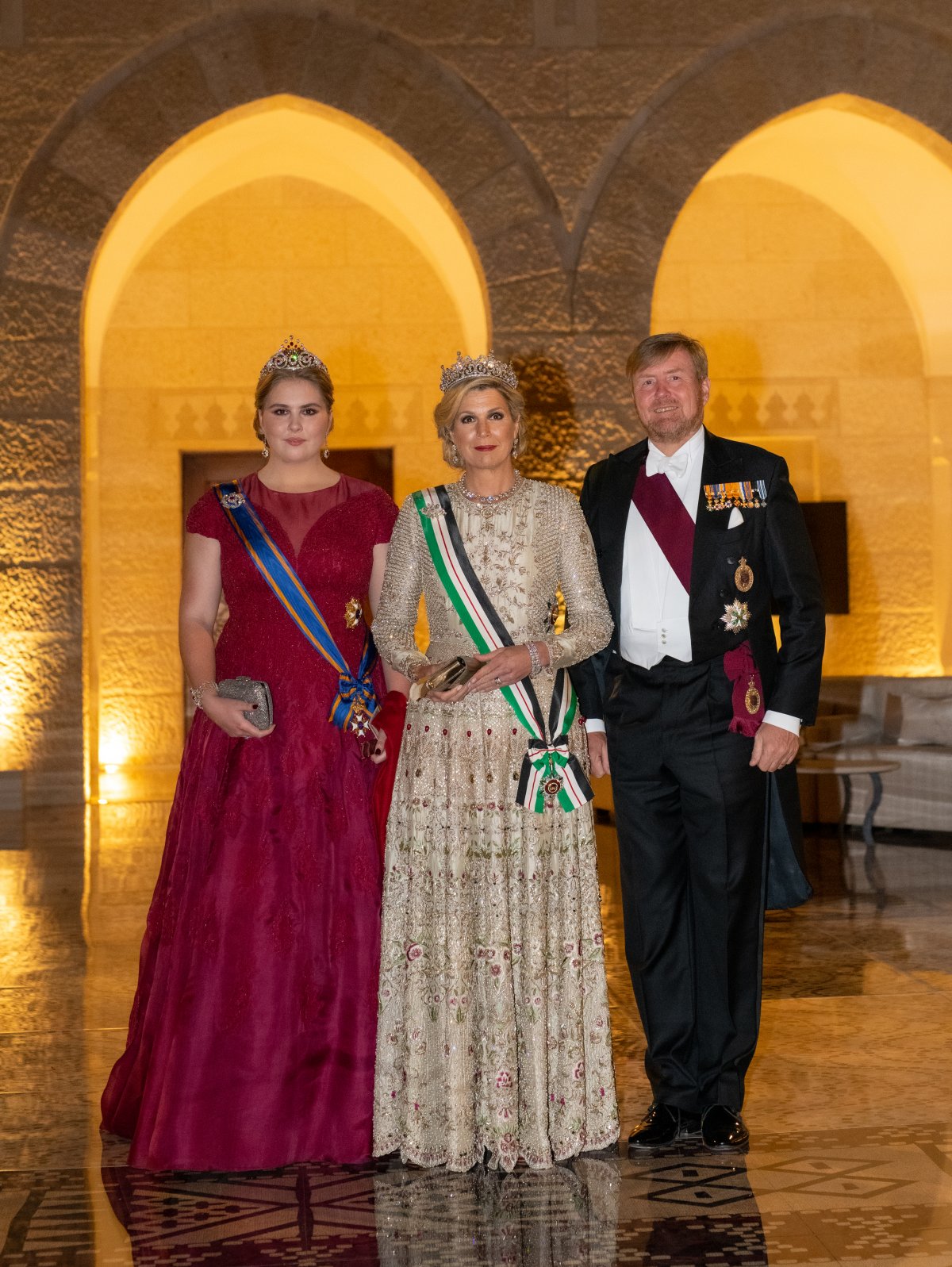 The King and Queen of the Netherlands, with the Princess of Orange, attend a banquet celebrating the wedding of Crown Prince Hussein and Princess Rajwa of Jordan in Amman, June 1, 2023 (Royal Hashemite Court)