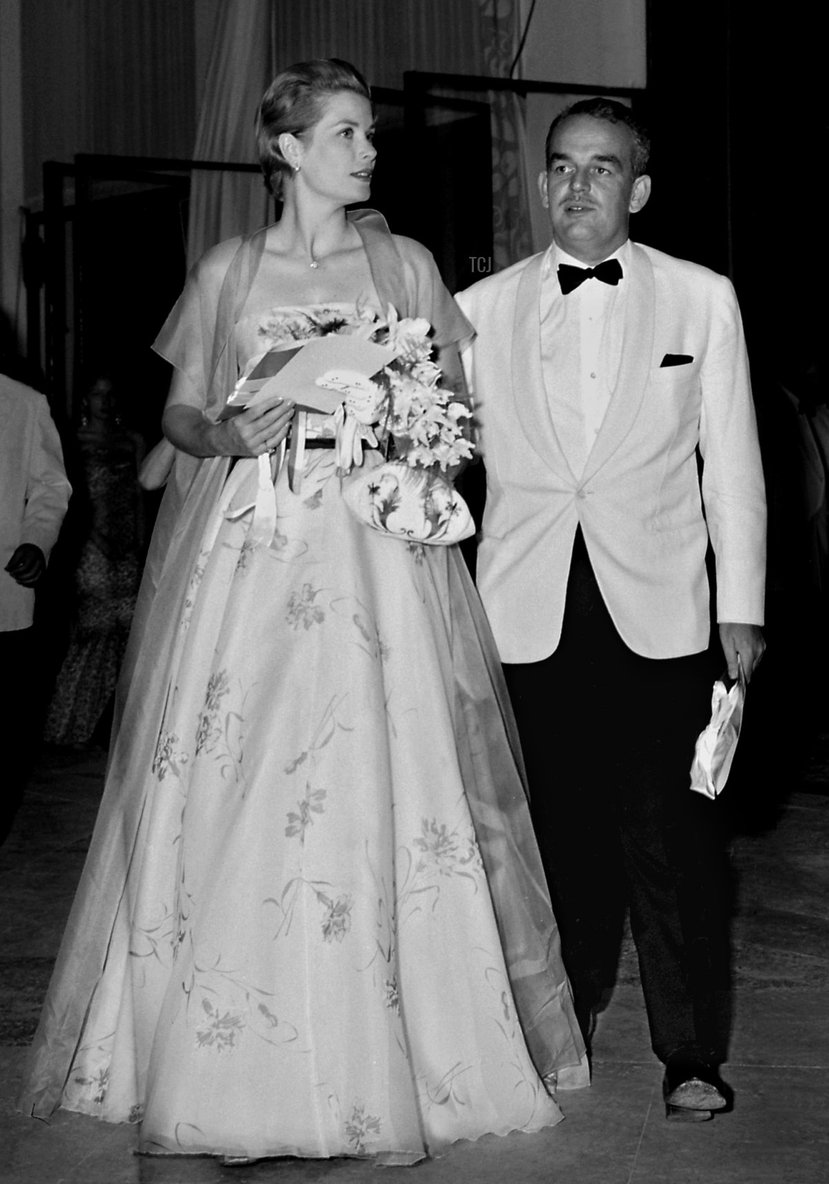 Prince Rainier III and Princess Grace of Monaco attend the Red Cross Ball on July 19, 1958 (AFP via Getty Images)