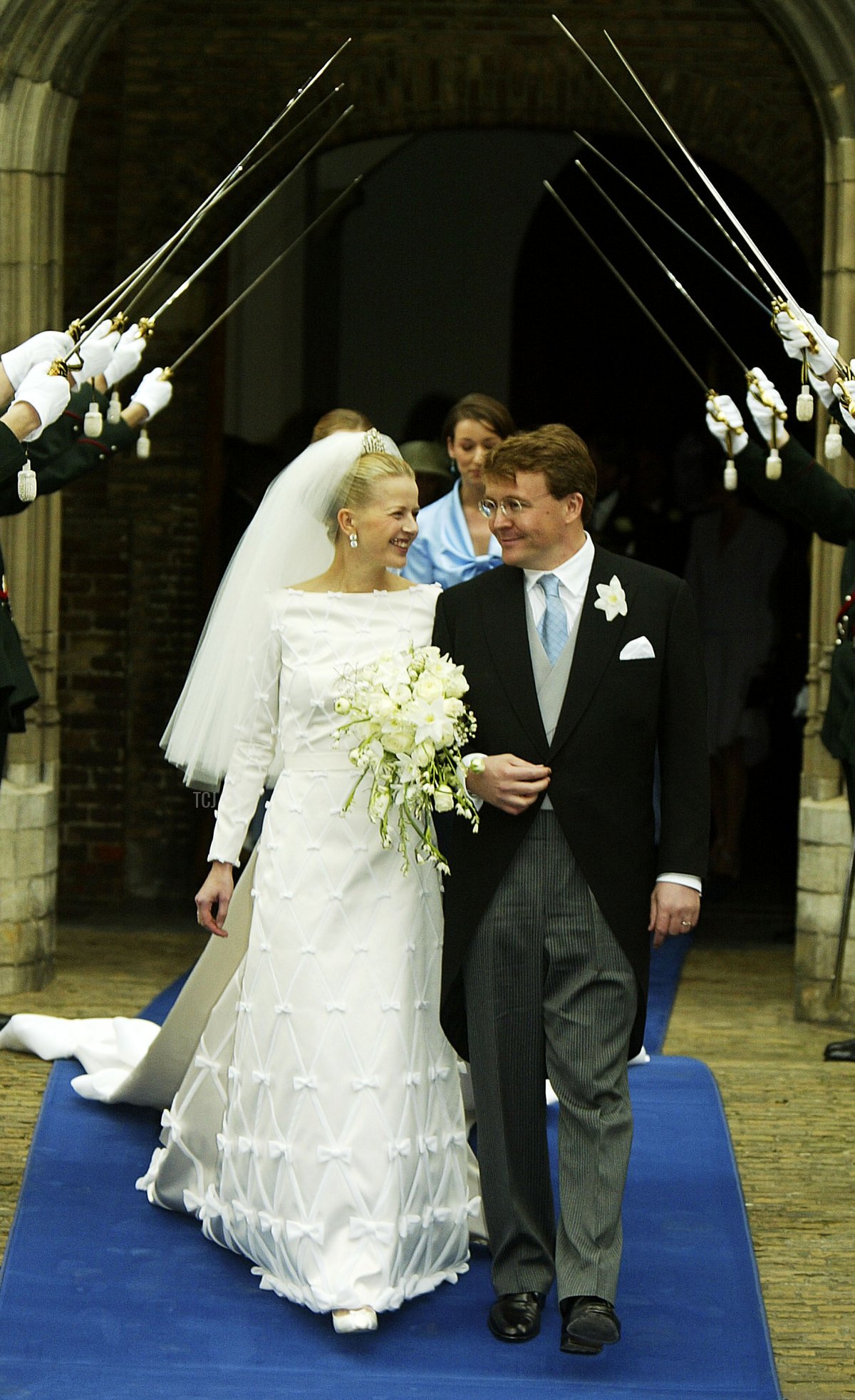 Prince Friso and Princess Mabel are pictured on their wedding day in Delft, April 24. 2004 (Pascal Le Segretain/Getty Images)