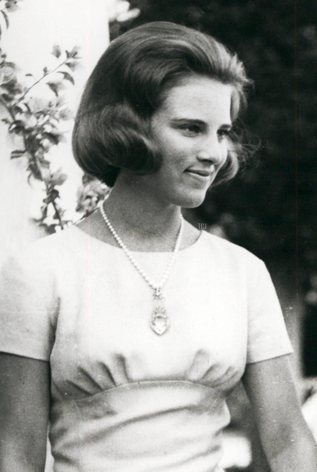 Princess Anne-Marie of Denmark poses at the Greek royal family's summer residence in Corfu, 1964 (Keystone Pictures/Zuma Press/Alamy)