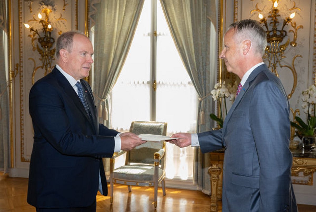 The Prince of Monaco receives the new Ambassador Extraordinary and Plenipotentiary of the French Republic to Monaco at the Palais Princier on September 5, 2023 (Palais Princier)