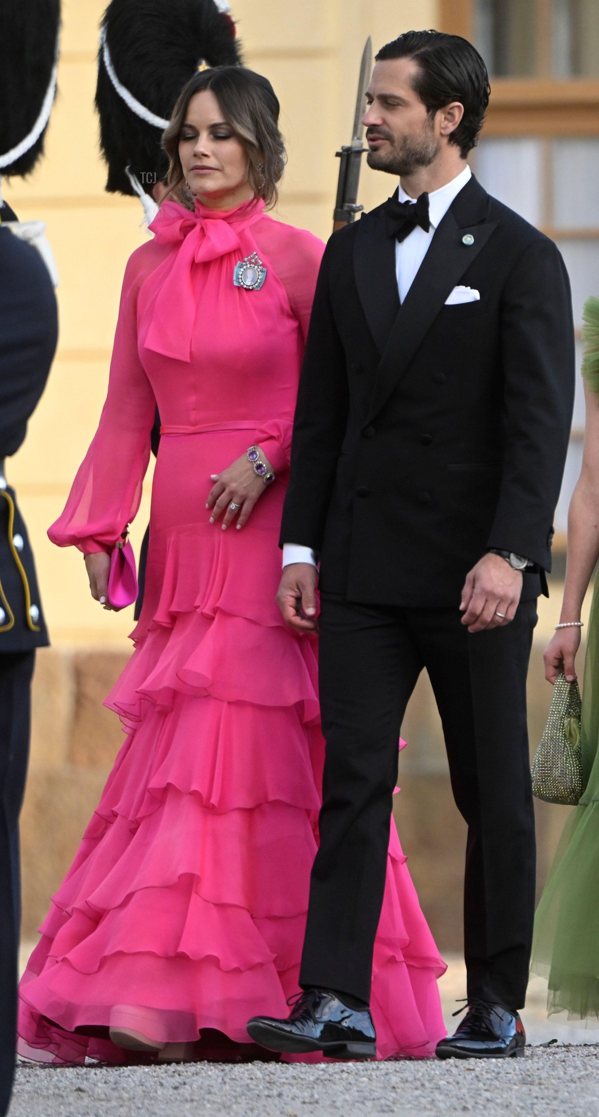 Prince Carl Philip and Princess Sofia of Sweden arrive at the Drottningholm Palace Theatre for a Golden Jubilee opera performance on September 14, 2023 (Fredrik Sandberg/TT News Agency/Alamy)