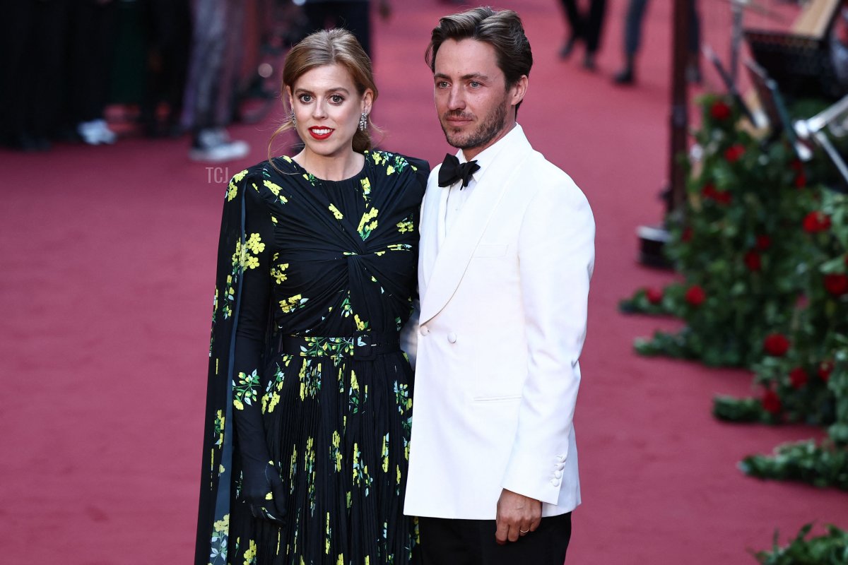 Princess Beatrice and Edoardo Mapelli Mozzi attend the "Vogue World: London" event at the Theatre Royal Drury Lane on September 14, 2023 (HENRY NICHOLLS/AFP via Getty Images)