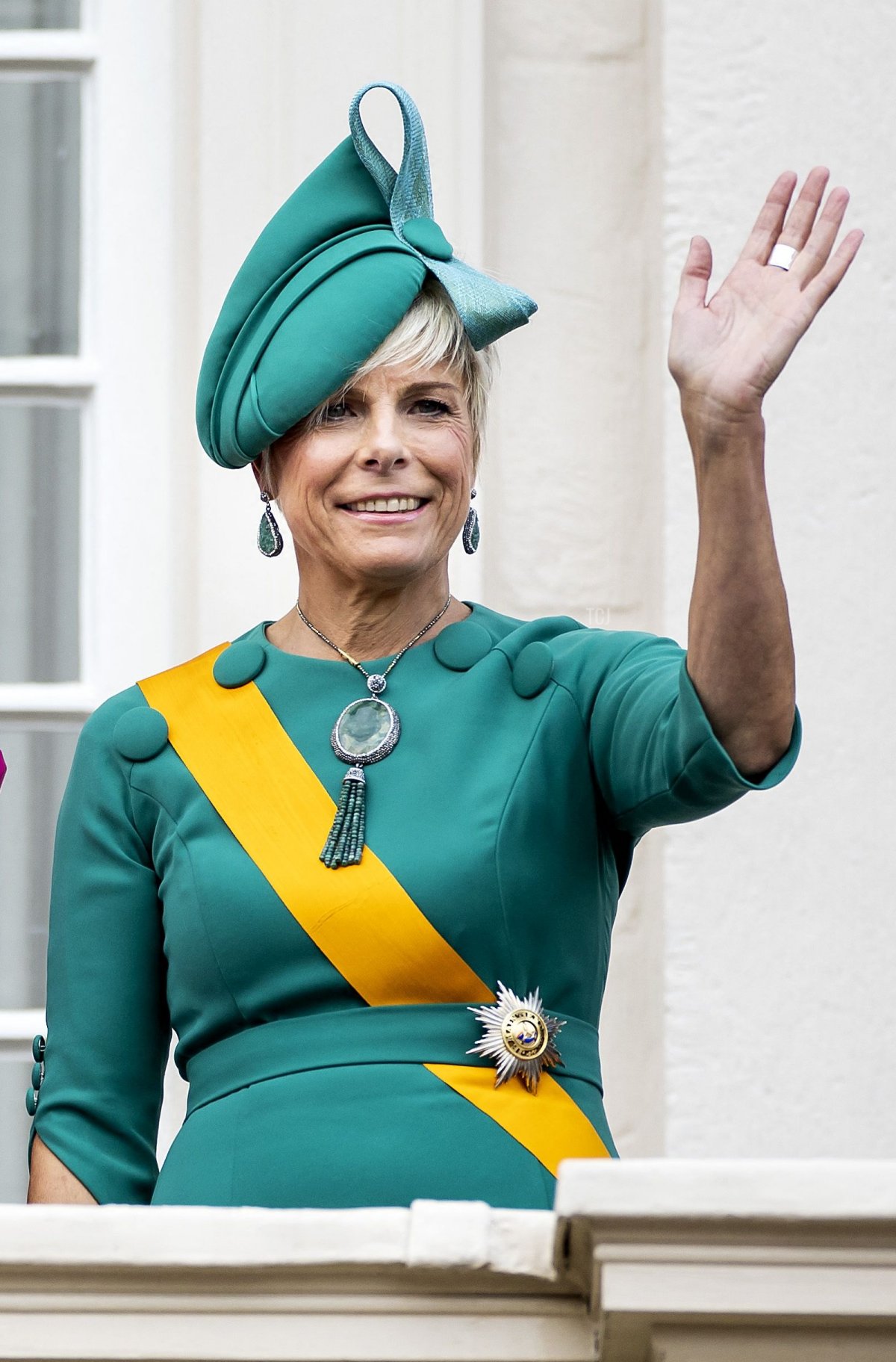 Princess Laurentien of the Netherlands waves from the balcony of Noordeinde Palace on Prinsjesdag in The Hague on September 19, 2023 (KOEN VAN WEEL/ANP/AFP via Getty Images)